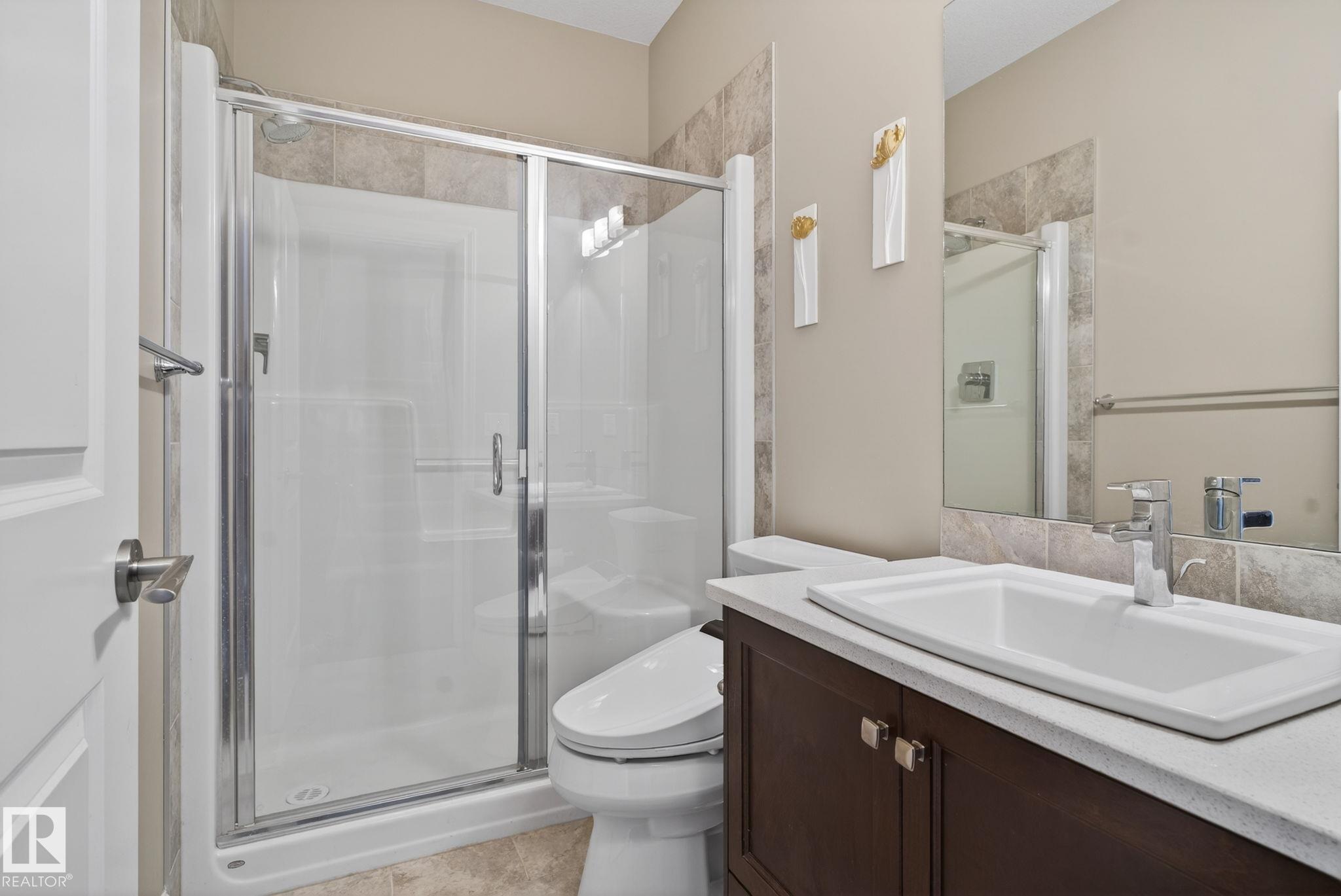 Photo 20 at 5928 19 Avenue SW, Walker, Edmonton