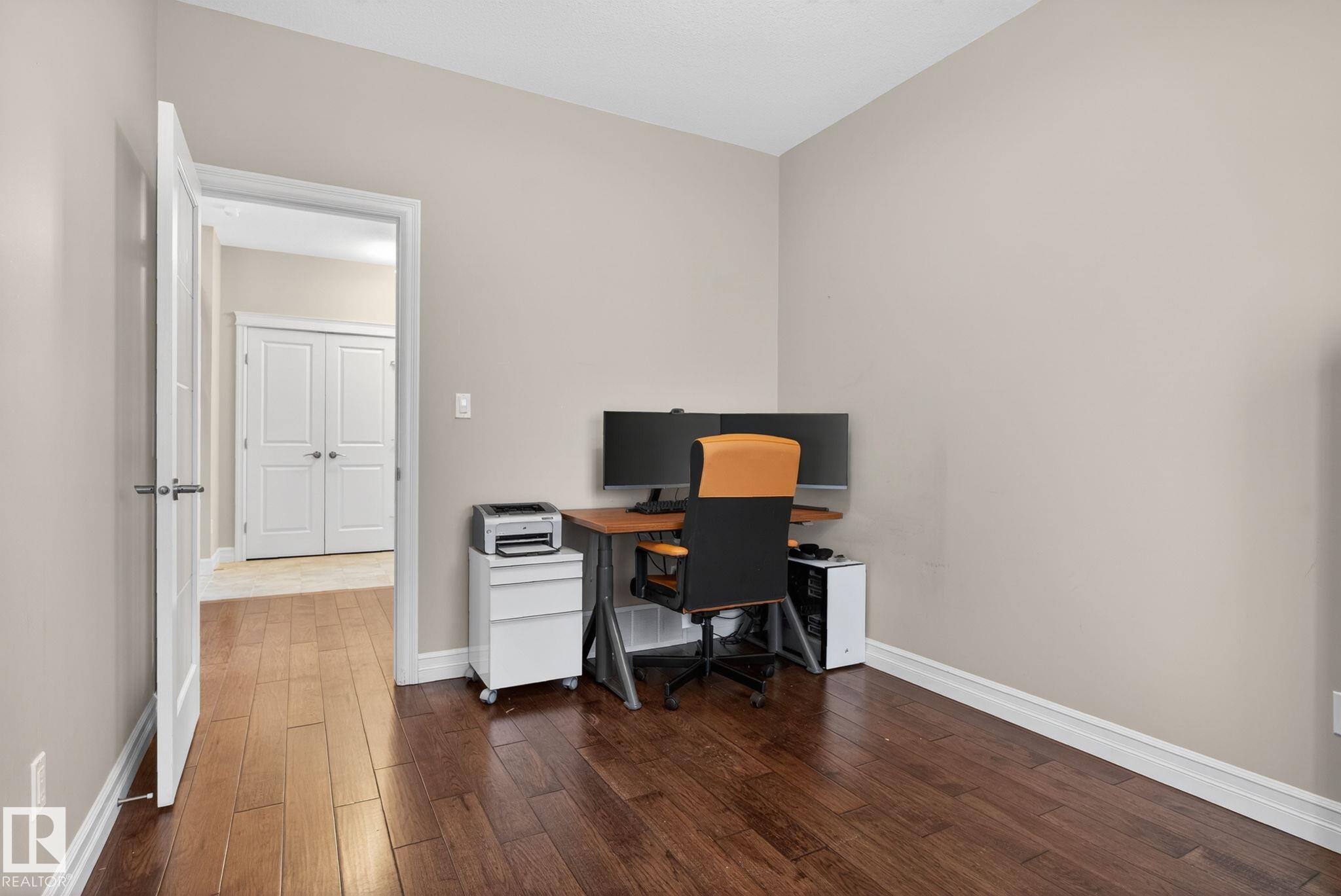 Photo 23 at 5928 19 Avenue SW, Walker, Edmonton