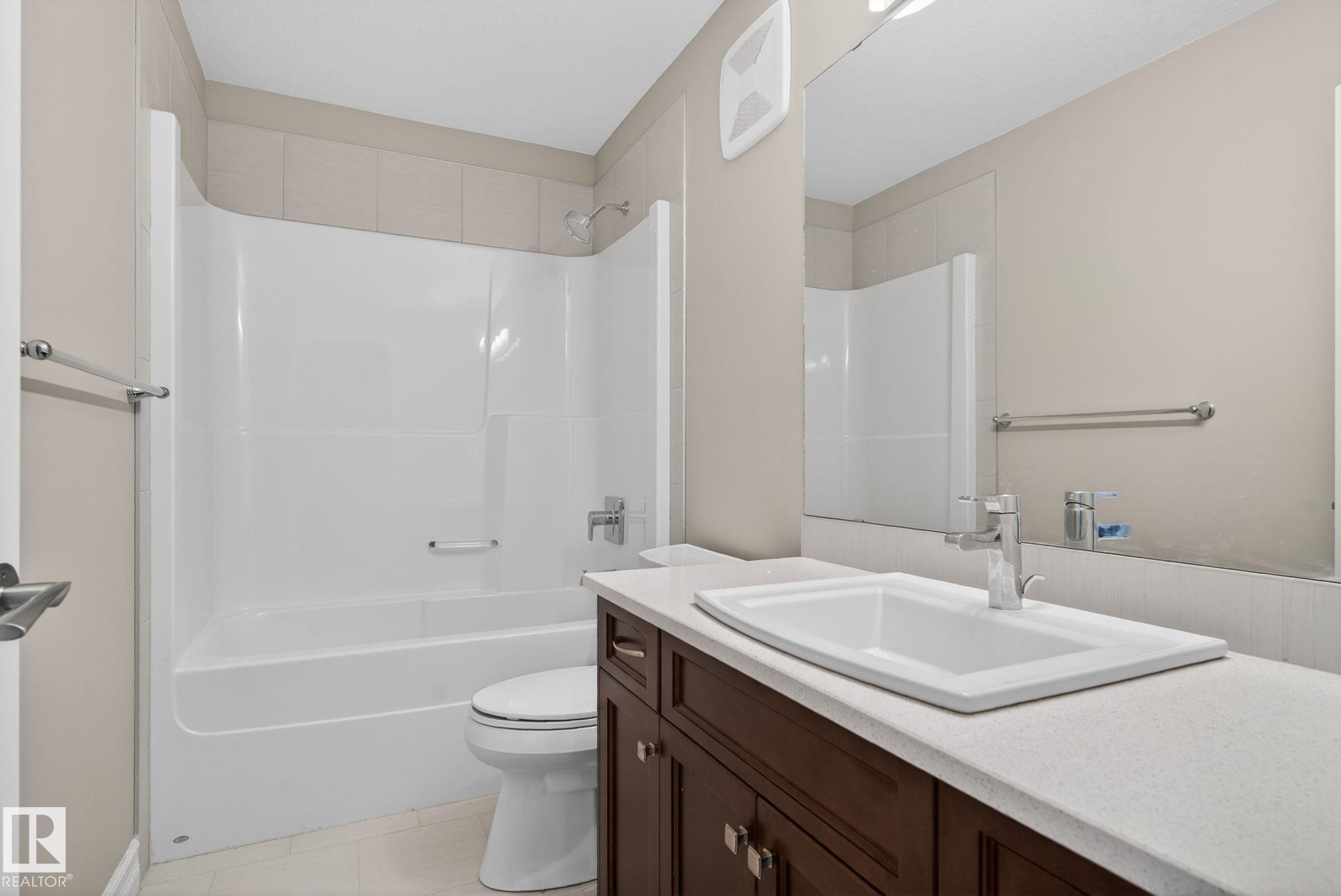 Photo 33 at 5928 19 Avenue SW, Walker, Edmonton