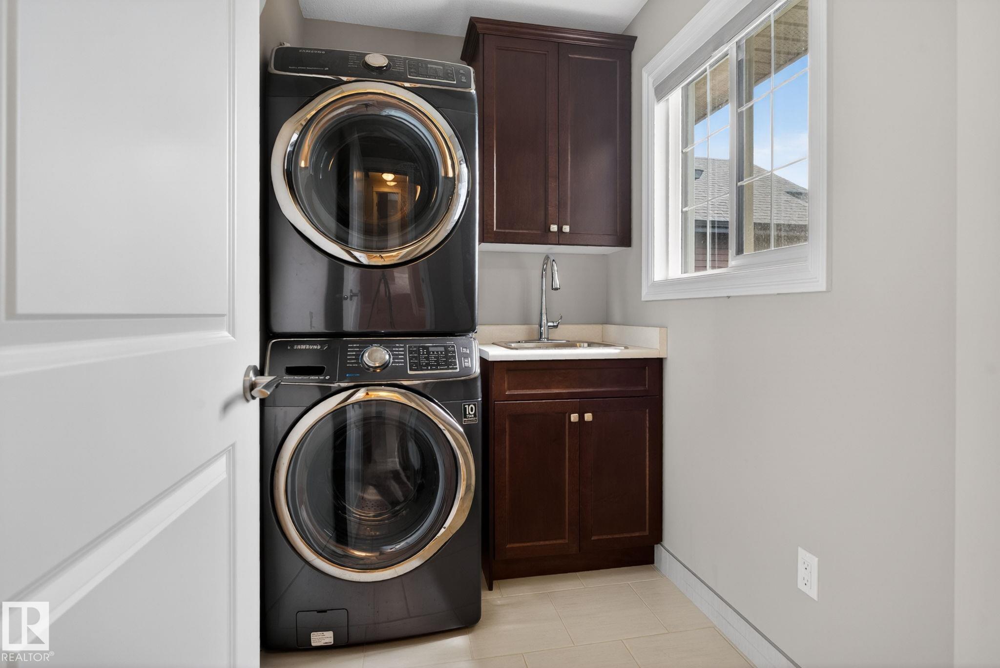 Photo 34 at 5928 19 Avenue SW, Walker, Edmonton