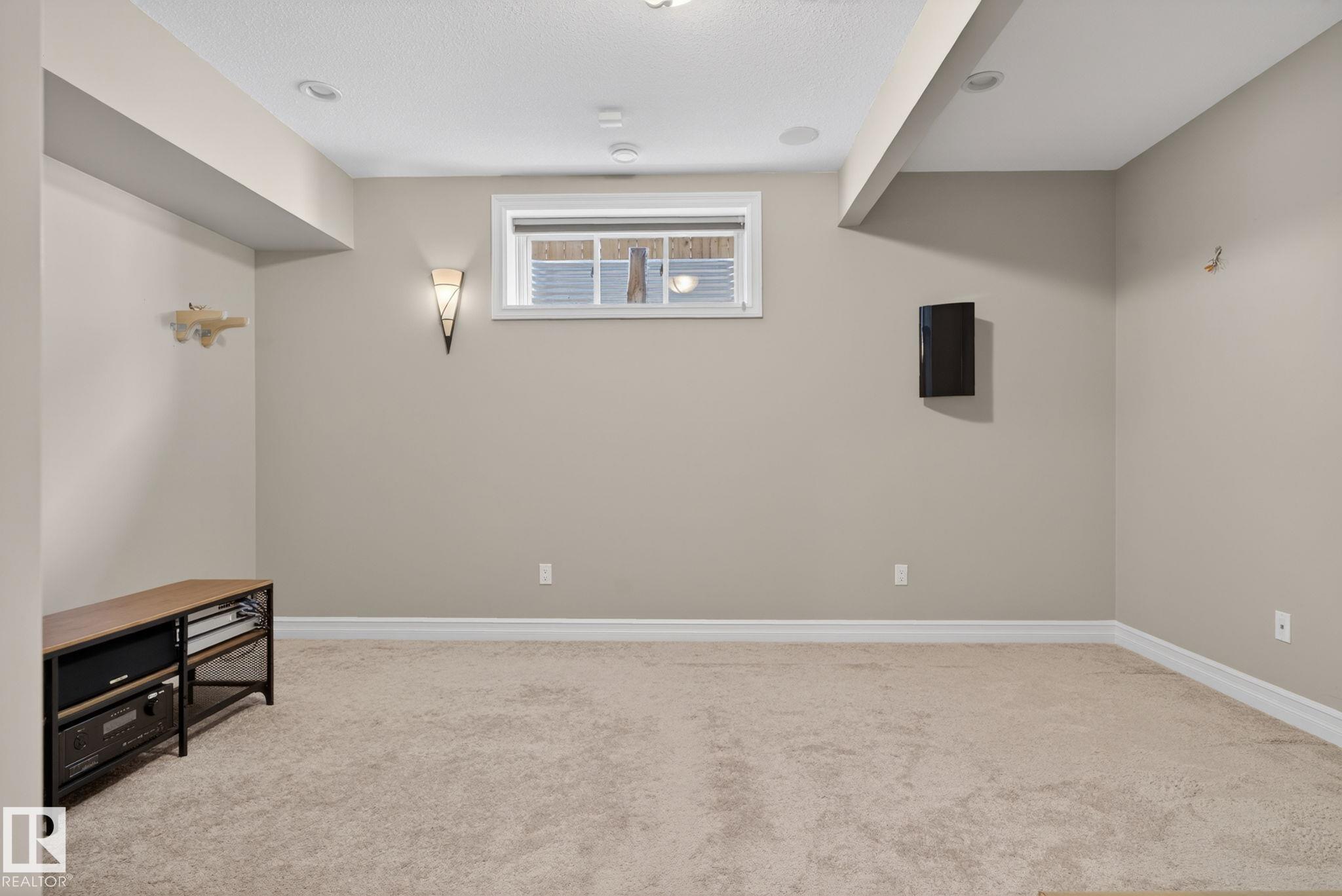 Photo 41 at 5928 19 Avenue SW, Walker, Edmonton