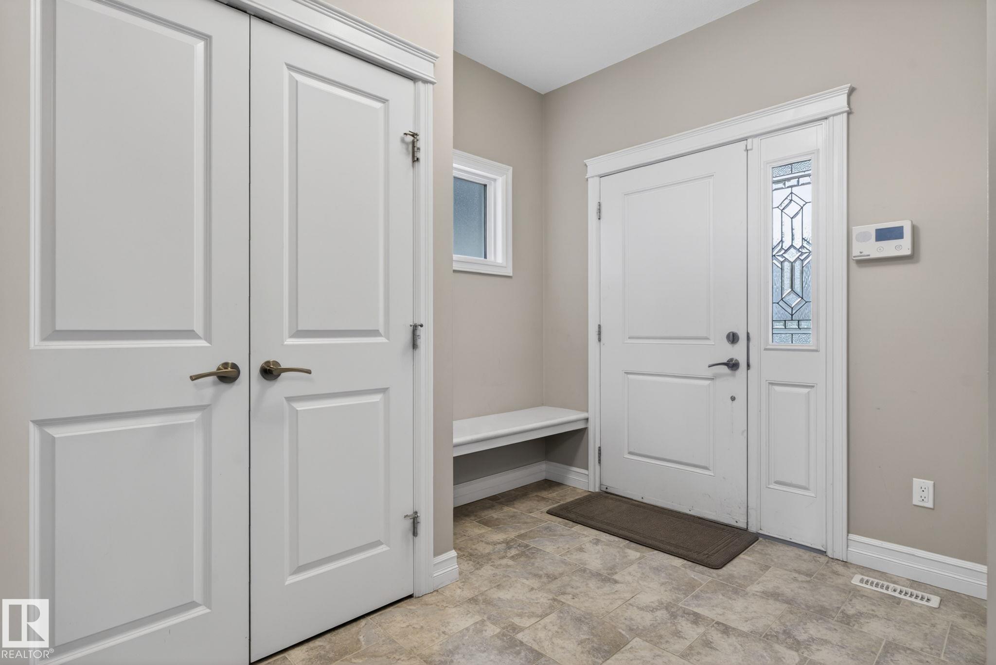 Photo 6 at 5928 19 Avenue SW, Walker, Edmonton