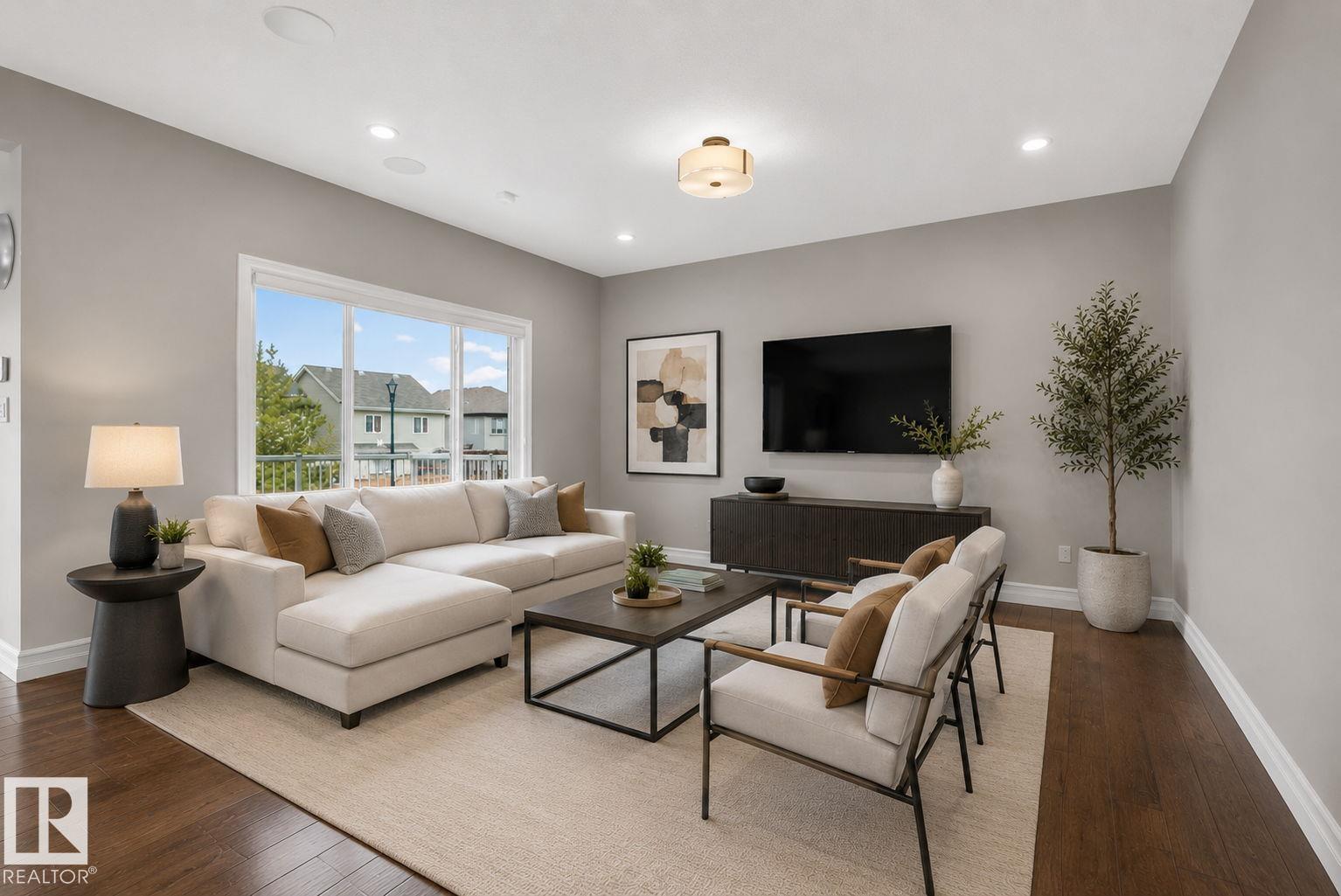 Photo 9 at 5928 19 Avenue SW, Walker, Edmonton