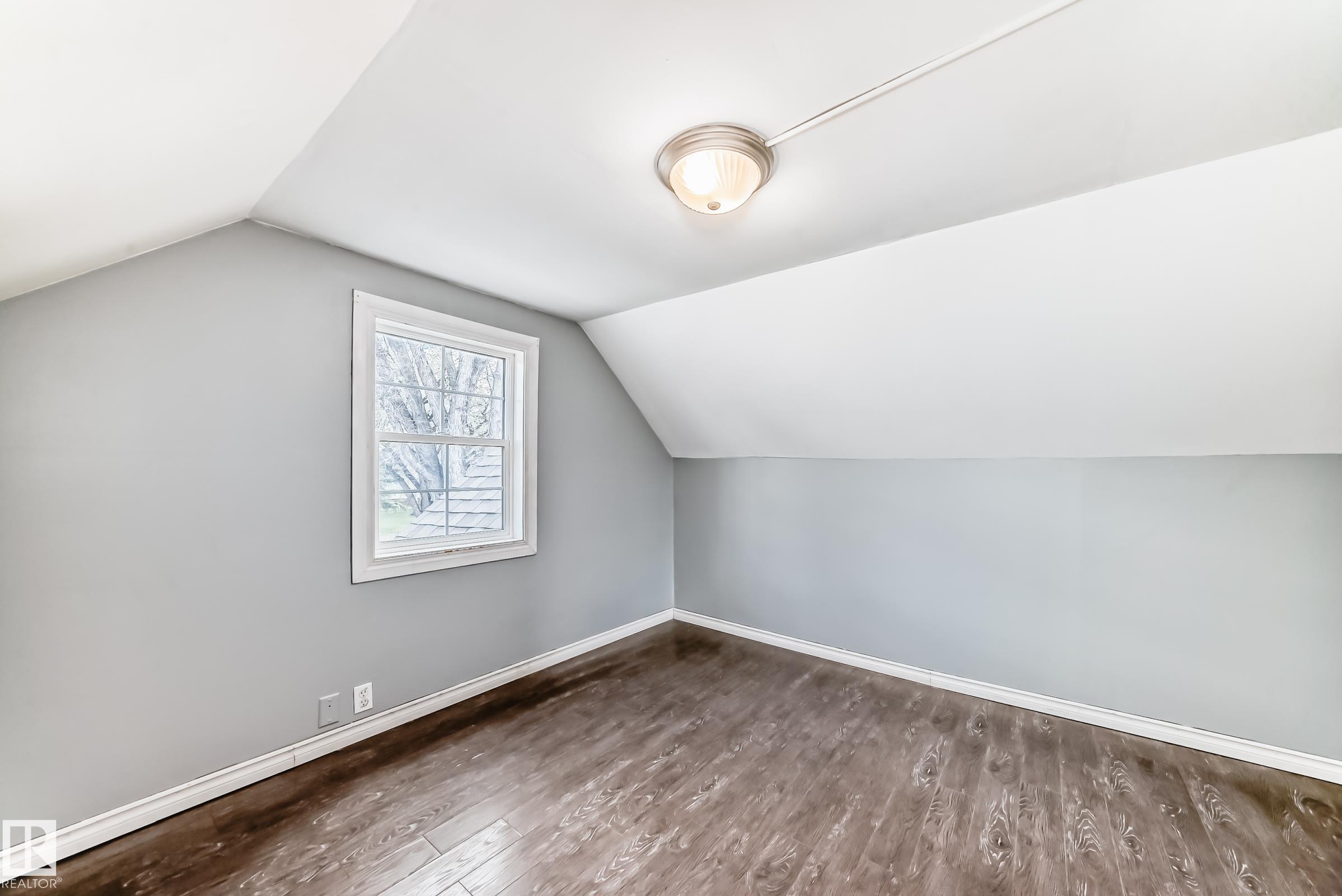 Photo 23 at 11942 62 Street NW, Montrose, Edmonton