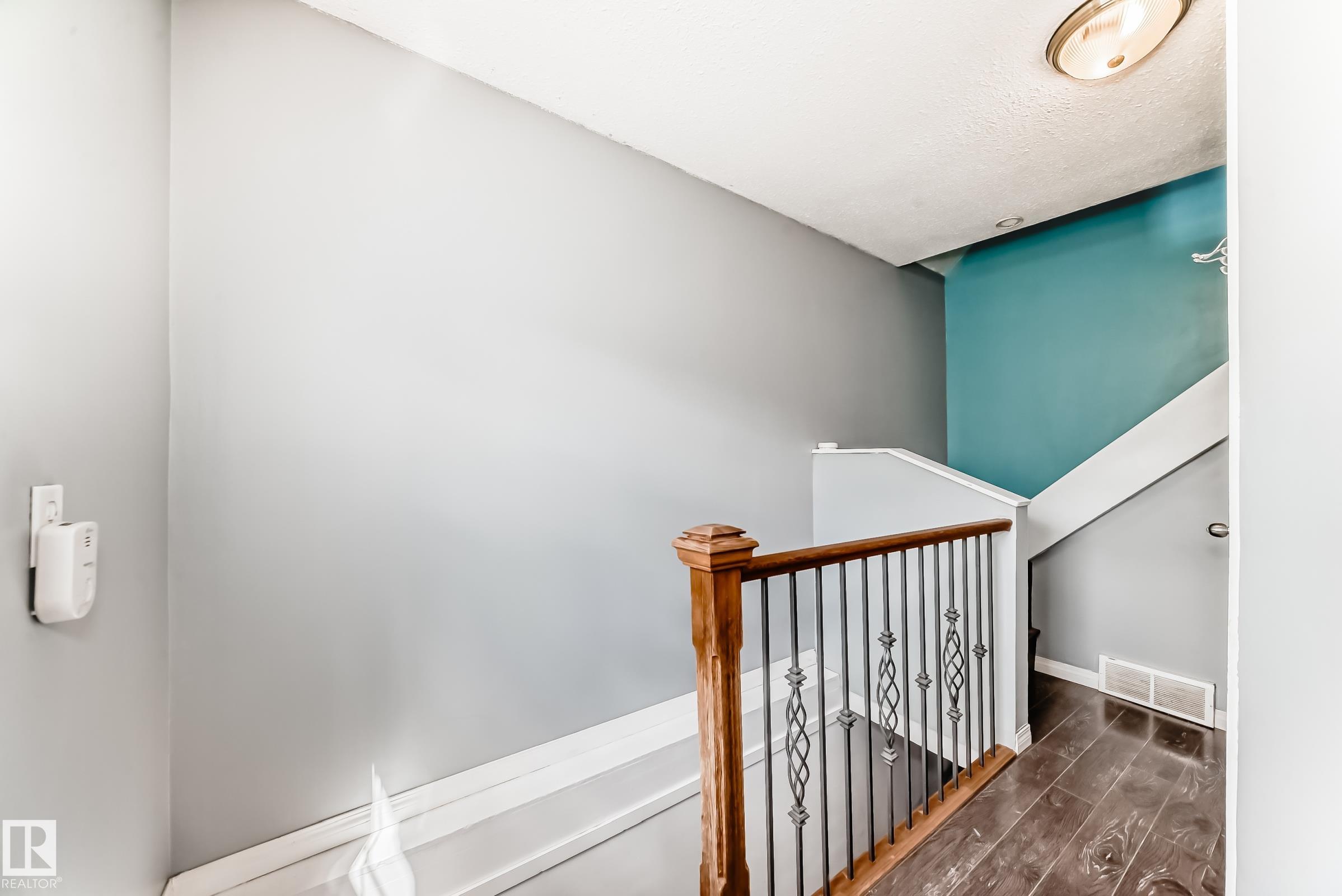 Photo 26 at 11942 62 Street NW, Montrose, Edmonton