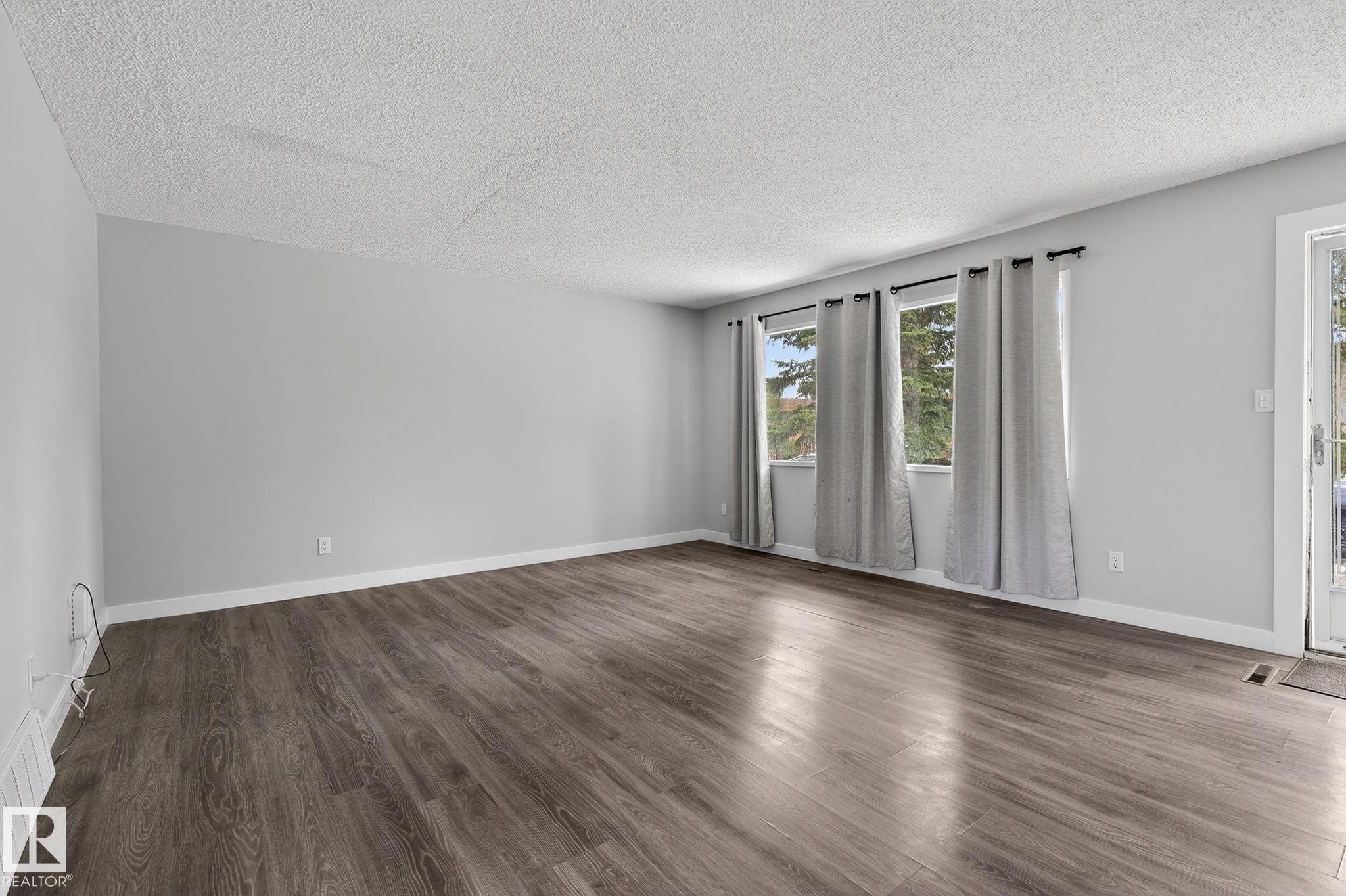 Picture for 6714 149 AV NW
