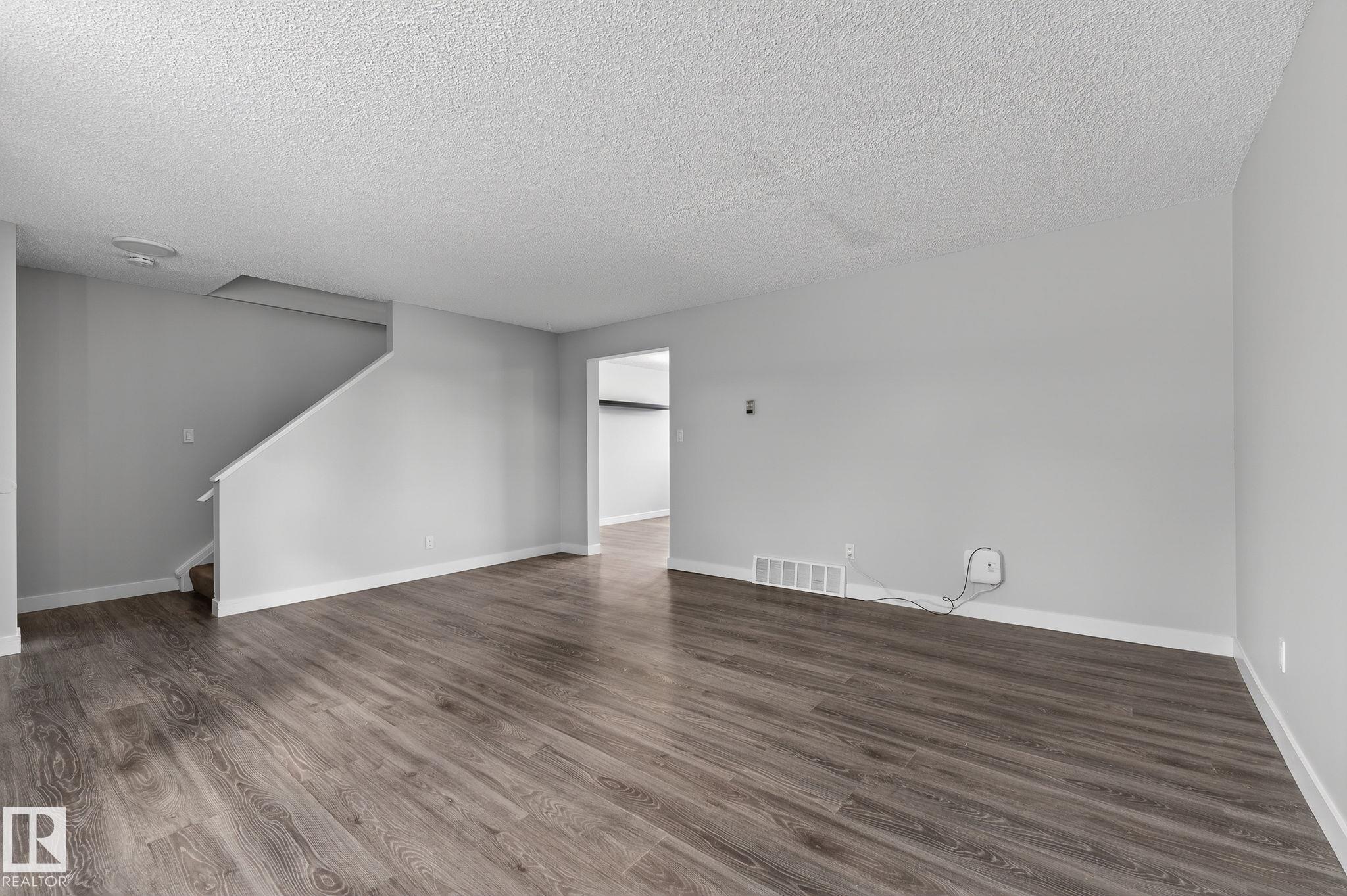 Picture for 6714 149 AV NW
