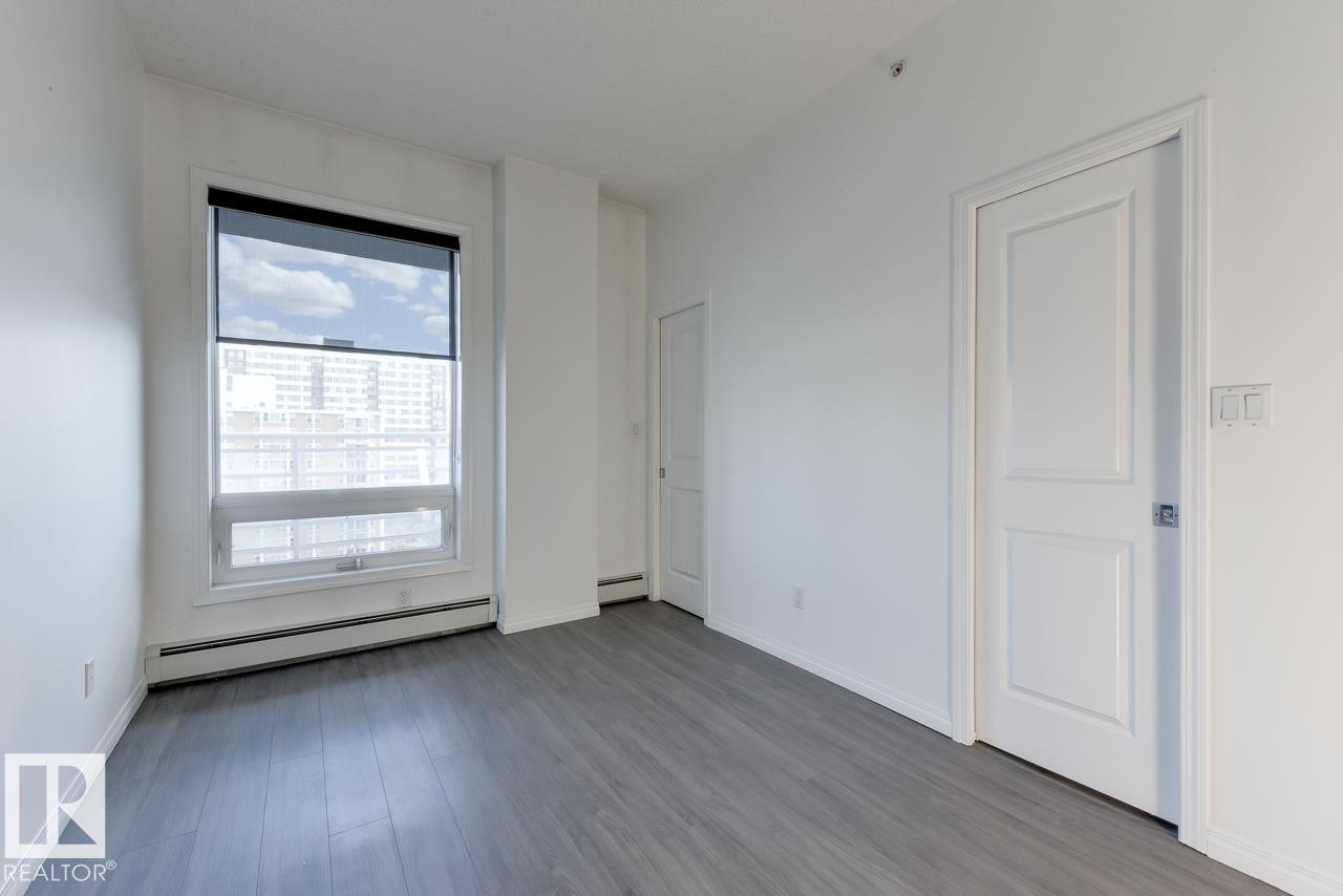 https://zimg.paragon.ice.com/ParagonImages/Property/PM/RAE/225399983/15/0/0/b418316f55c6923a5f1787d303d76578/1/44efecda3f0a9bc452065b3b59a3af6b/225399983-5573D3D9-ABE6-47D7-BEBC-7C5BAF0E0FC8.JPG
