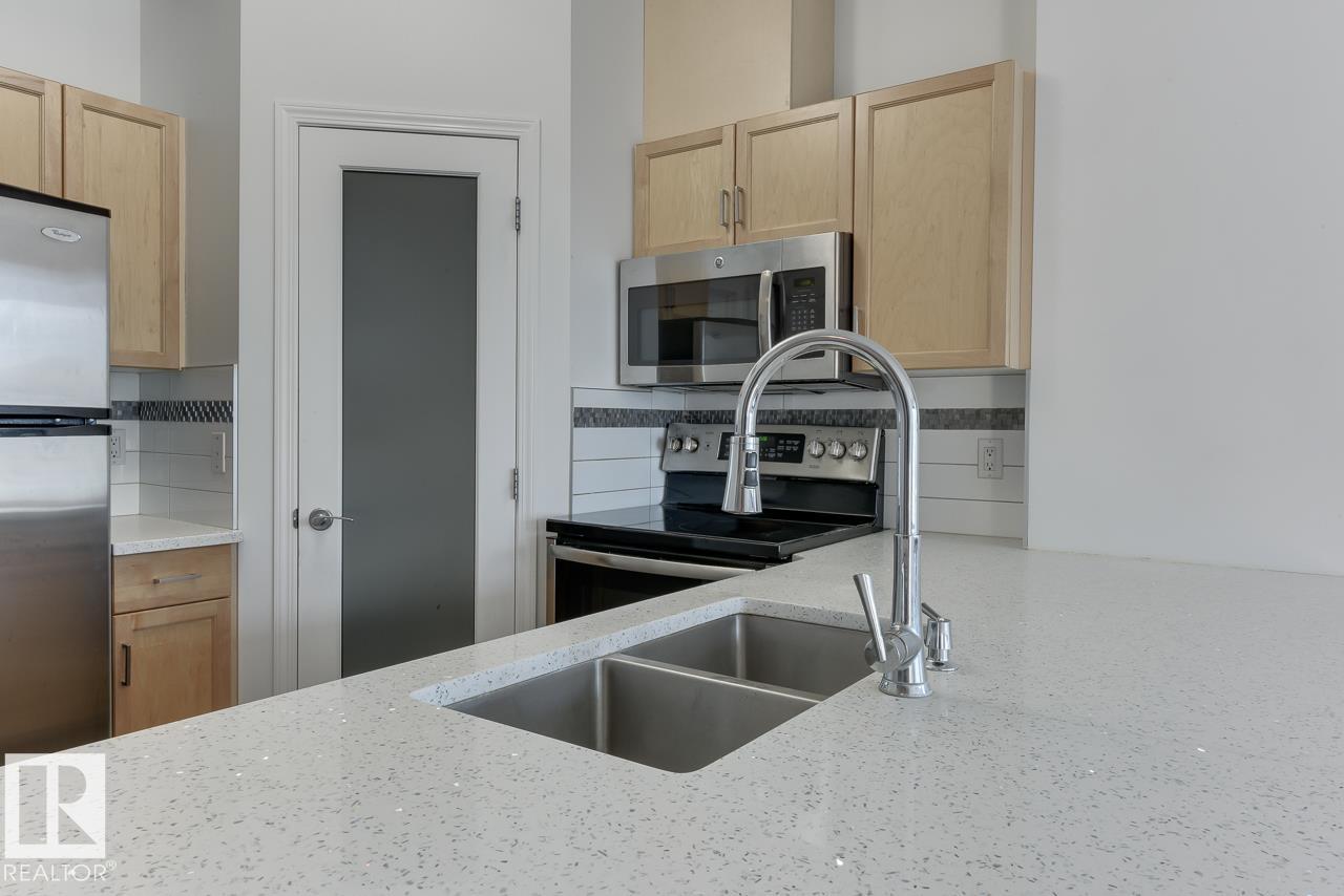 https://zimg.paragon.ice.com/ParagonImages/Property/PM/RAE/225399983/8/0/0/3a7afc1a7db03d6e65dc4d7cf1144a6d/1/44efecda3f0a9bc452065b3b59a3af6b/225399983-5449AAED-0F8D-4E0A-B58D-E5511C121144.JPG