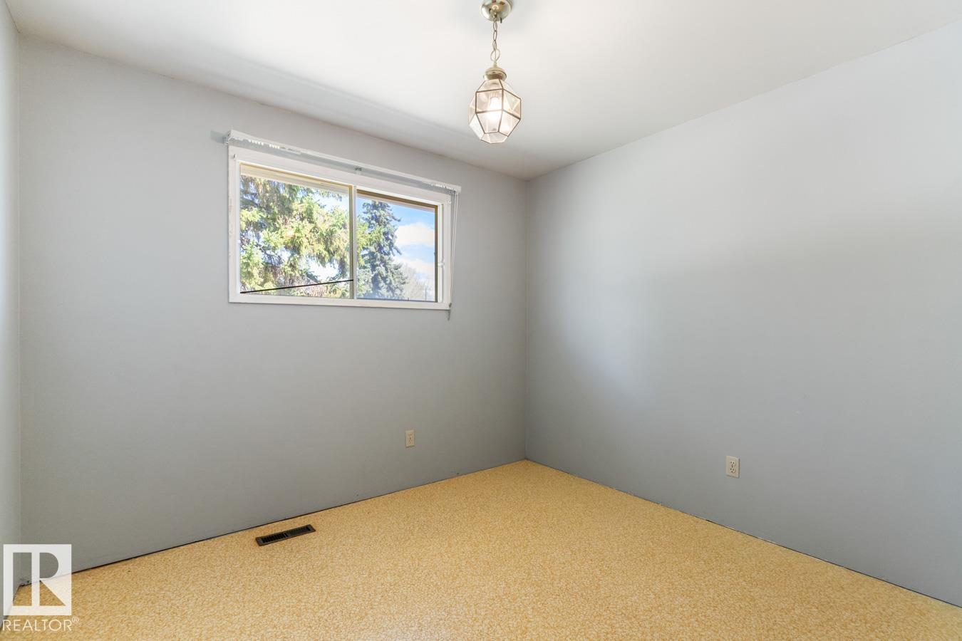 Photo 23 at 10103 104 Avenue, Morinville
