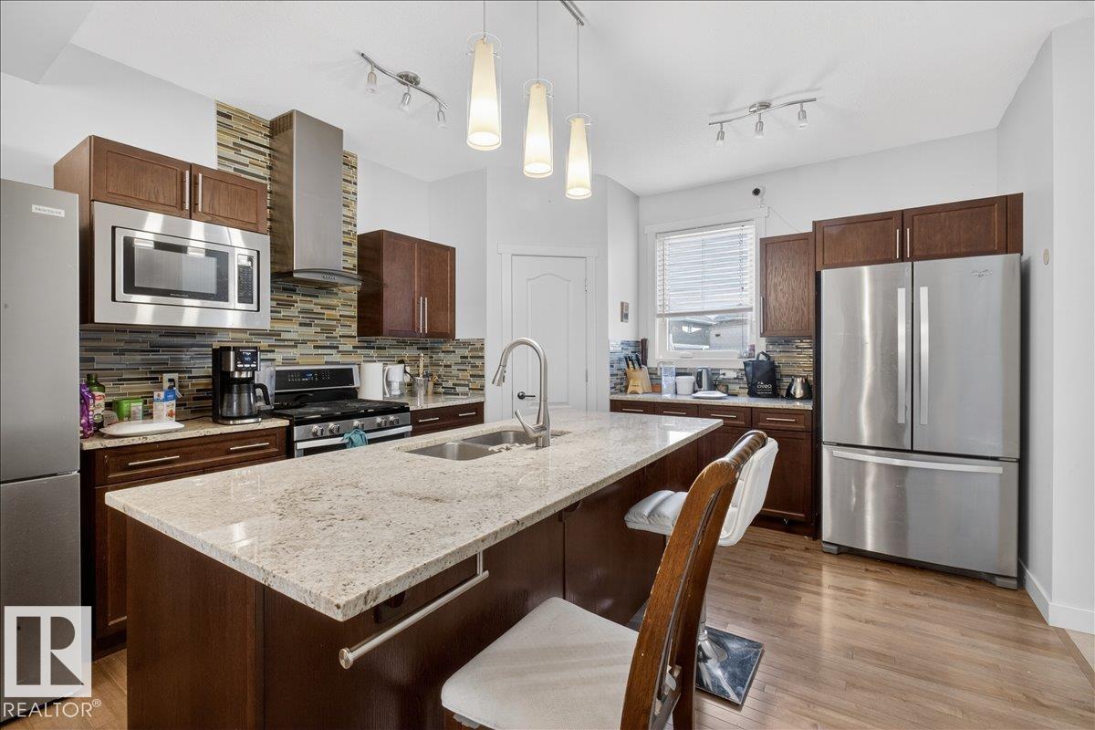 https://zimg.paragon.ice.com/ParagonImages/Property/PM/RAE/225399994/13/0/0/f3364b544550d62705f8b4455f5b9ee8/1/afd7f82db753ff80aa0d5a9c64231a4d/225399994-B3DDCB1A-B1C7-49F4-8169-26EAB46B0E54.JPG