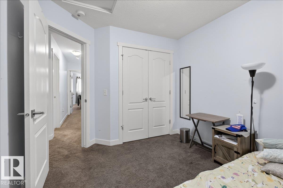 https://zimg.paragon.ice.com/ParagonImages/Property/PM/RAE/225399994/21/0/0/550d8cbfc5c14e0b6d802445e6a77eeb/1/afd7f82db753ff80aa0d5a9c64231a4d/225399994-BFB8B7EA-6CD1-4837-B938-DC3FBAEABD74.JPG