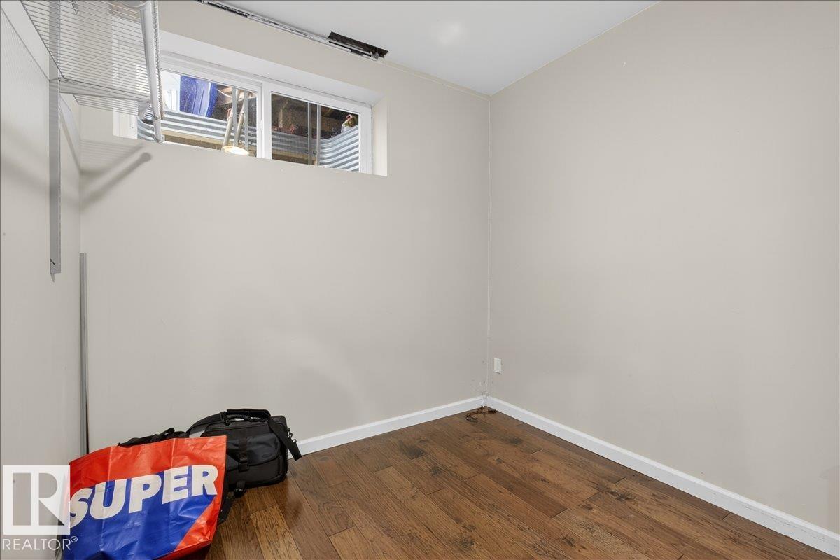 https://zimg.paragon.ice.com/ParagonImages/Property/PM/RAE/225399994/32/0/0/20c44722bfefc40c6261509e07b37ca6/1/afd7f82db753ff80aa0d5a9c64231a4d/225399994-36E8D9E6-BBA0-4D2C-B91A-2A4EC0DA0797.JPG