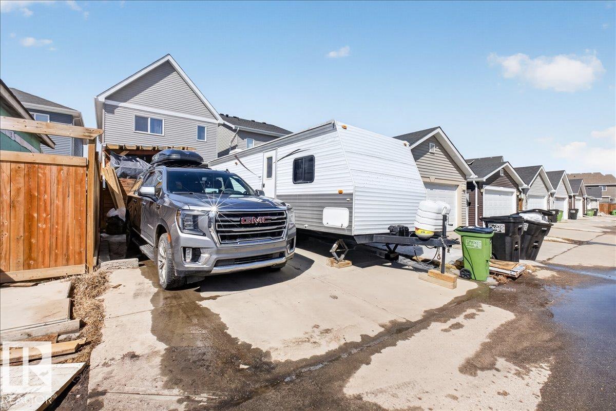 https://zimg.paragon.ice.com/ParagonImages/Property/PM/RAE/225399994/41/0/0/61d9114d98450d00d7bf61e107ad61b3/1/afd7f82db753ff80aa0d5a9c64231a4d/225399994-50947691-29F1-4D73-8B6D-472AB1CFC5B9.JPG