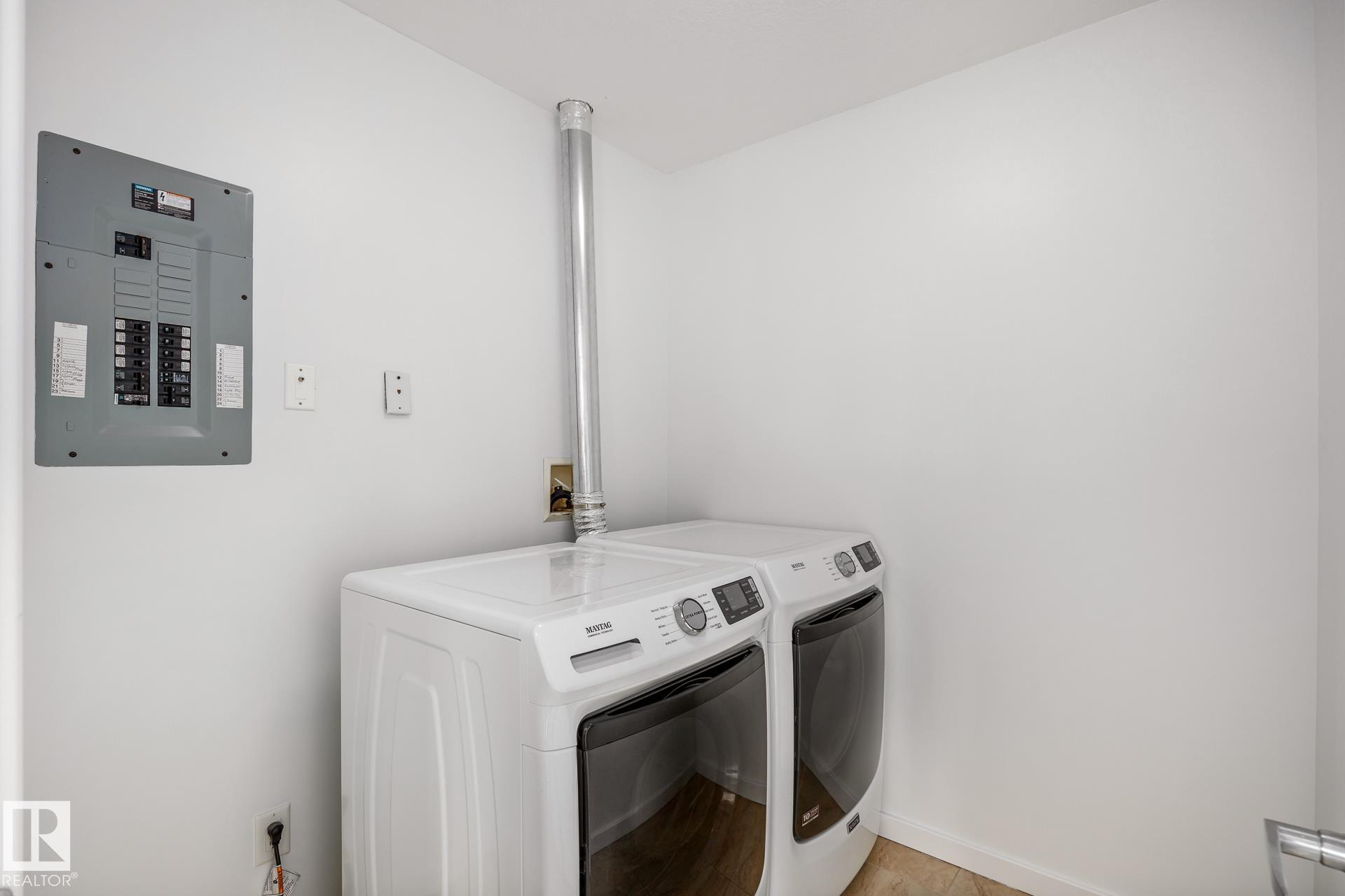 https://zimg.paragon.ice.com/ParagonImages/Property/PM/RAE/225399996/24/0/0/09247f0f7504329ba9016017bdc3bef4/1/febbc6099184177891a6125945cfeb75/225399996-d95eed5f-aebb-48cf-9fdb-b2d4272481a7.JPG
