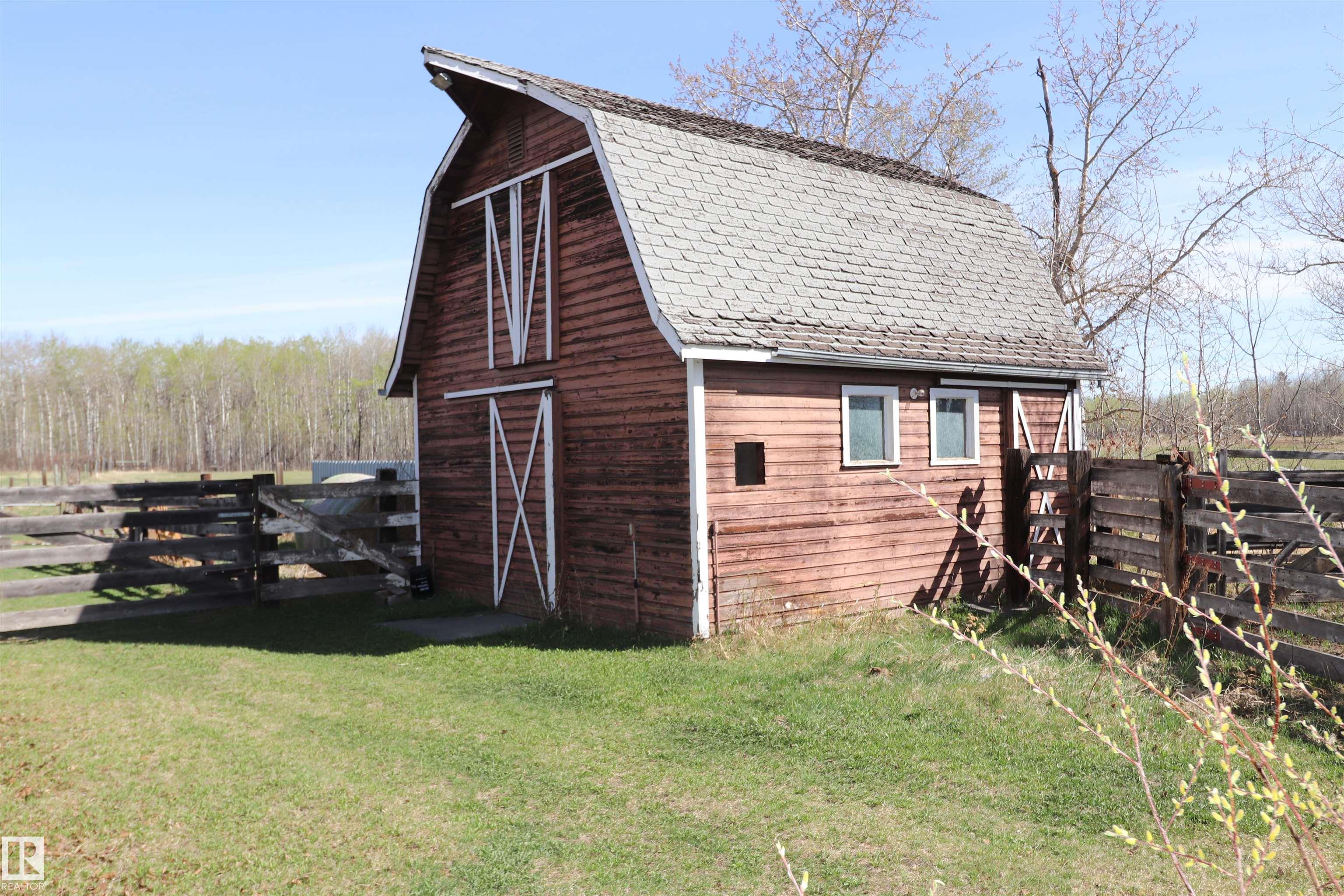 Photo 19 at 1 - 22348 Twp Road 512, Marvin Gardens, Rural Strathcona County