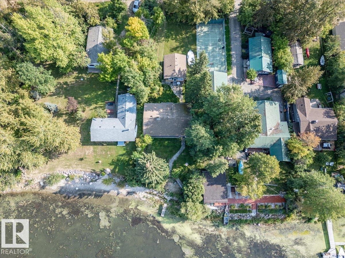 60 Beach Avenue, Itaska Beach, Rural Leduc County
