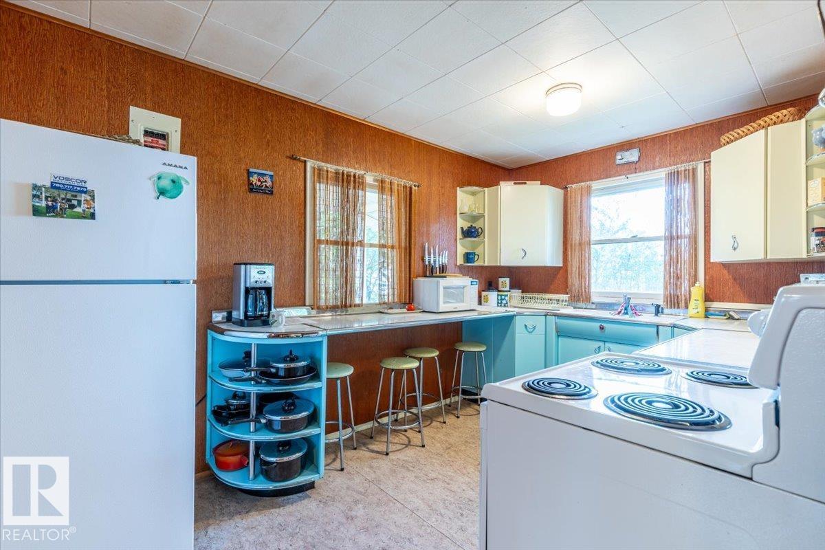 Photo 11 at 60 Beach Avenue, Itaska Beach, Rural Leduc County
