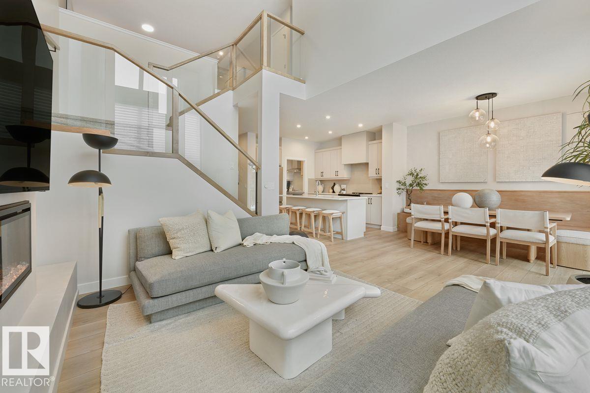 17515 7 Street, Edmonton, AB T5Y 4K4