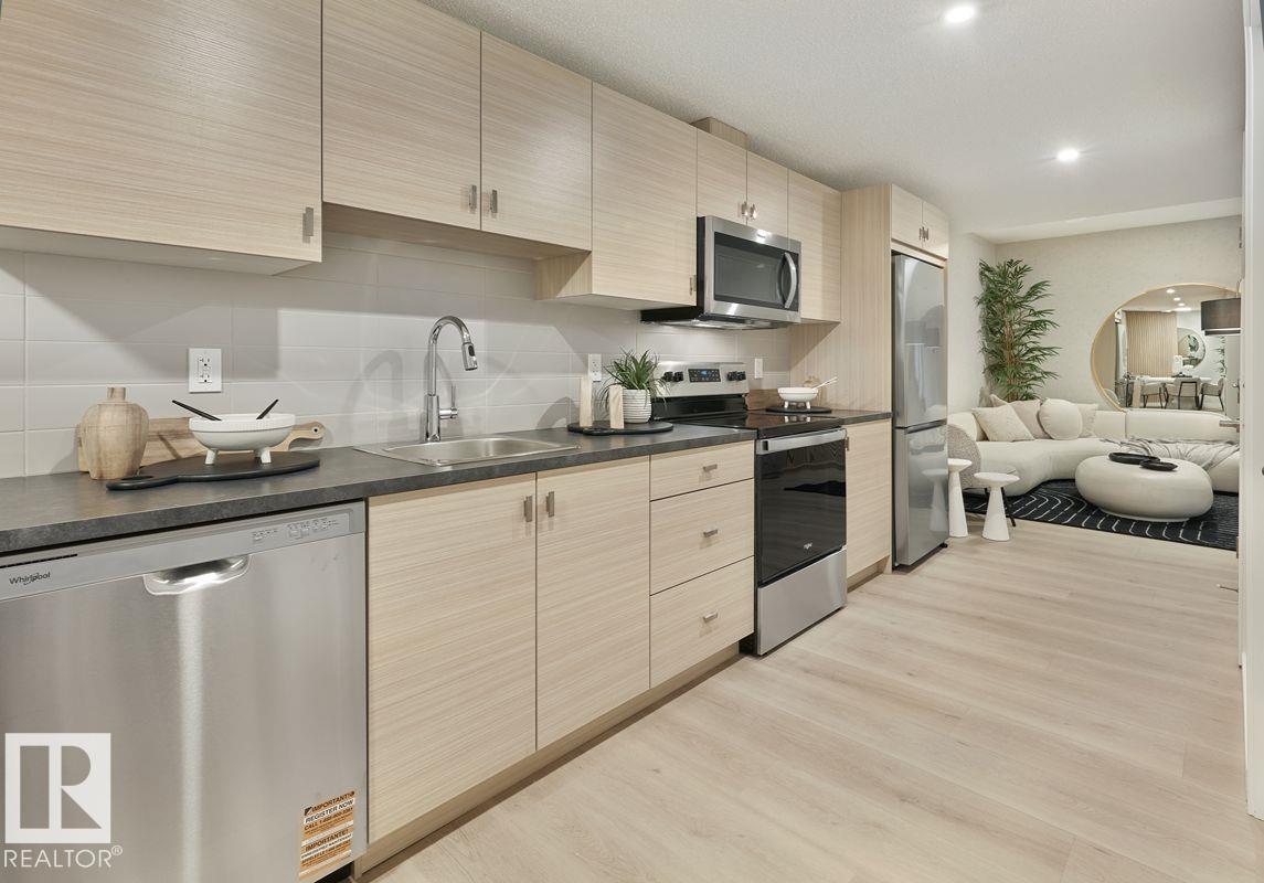 https://zimg.paragon.ice.com/ParagonImages/Property/PM/RAE/225400021/20/0/0/8285a4c5984c6e7d650b151cace4542a/1/455d0be9315e37c2fc84308b9d5e2f77/225400021-029FD066-C765-49A9-B50E-D75185F3D9FD.JPG