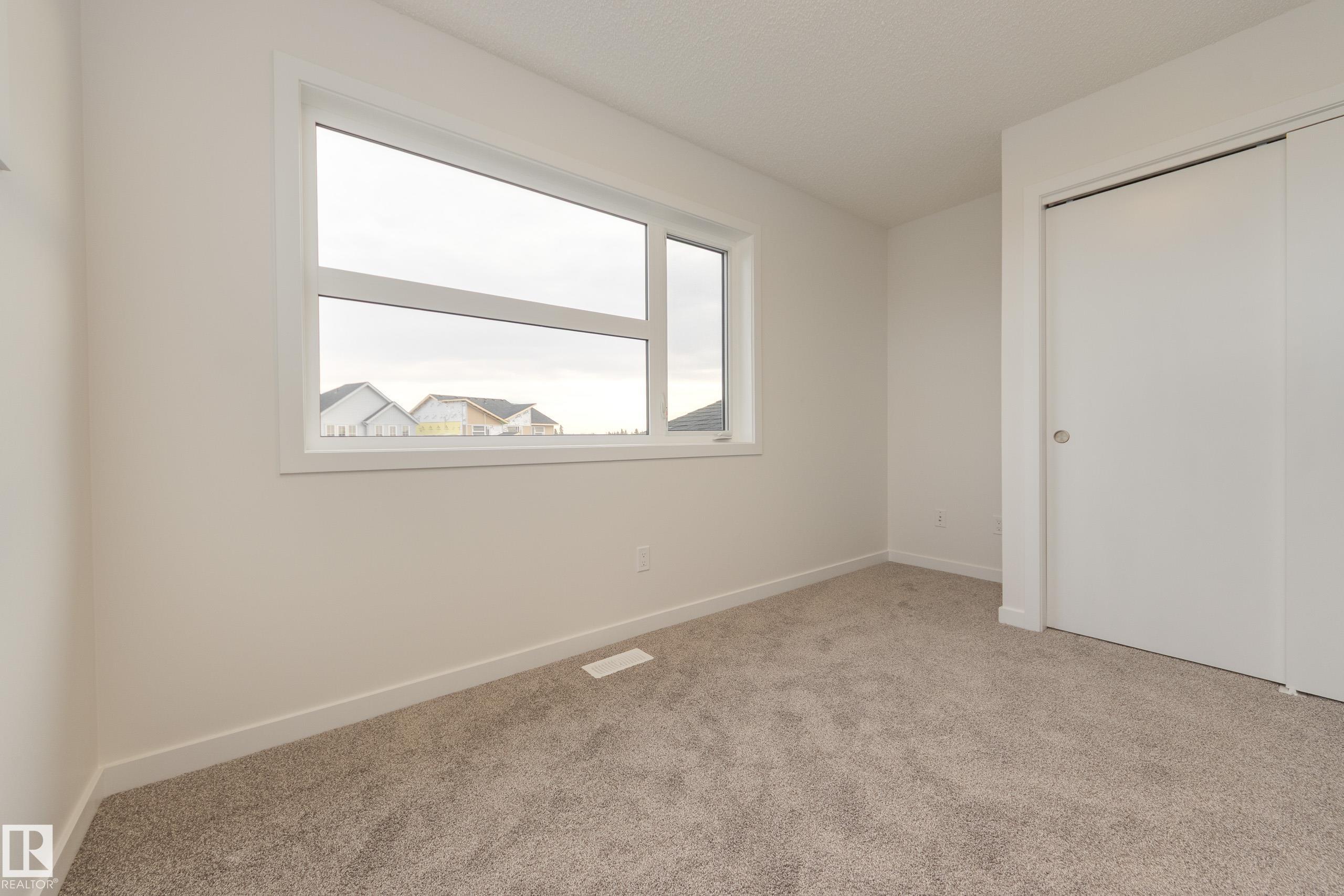 https://zimg.paragon.ice.com/ParagonImages/Property/PM/RAE/225400024/29/0/0/c6b54adf41a11612cf460c569999073b/1/842c24fee93f3fc1145c9ded1fe1eb05/225400024-388E1453-5C59-4ABA-A9F6-7BCB028A412C.JPG