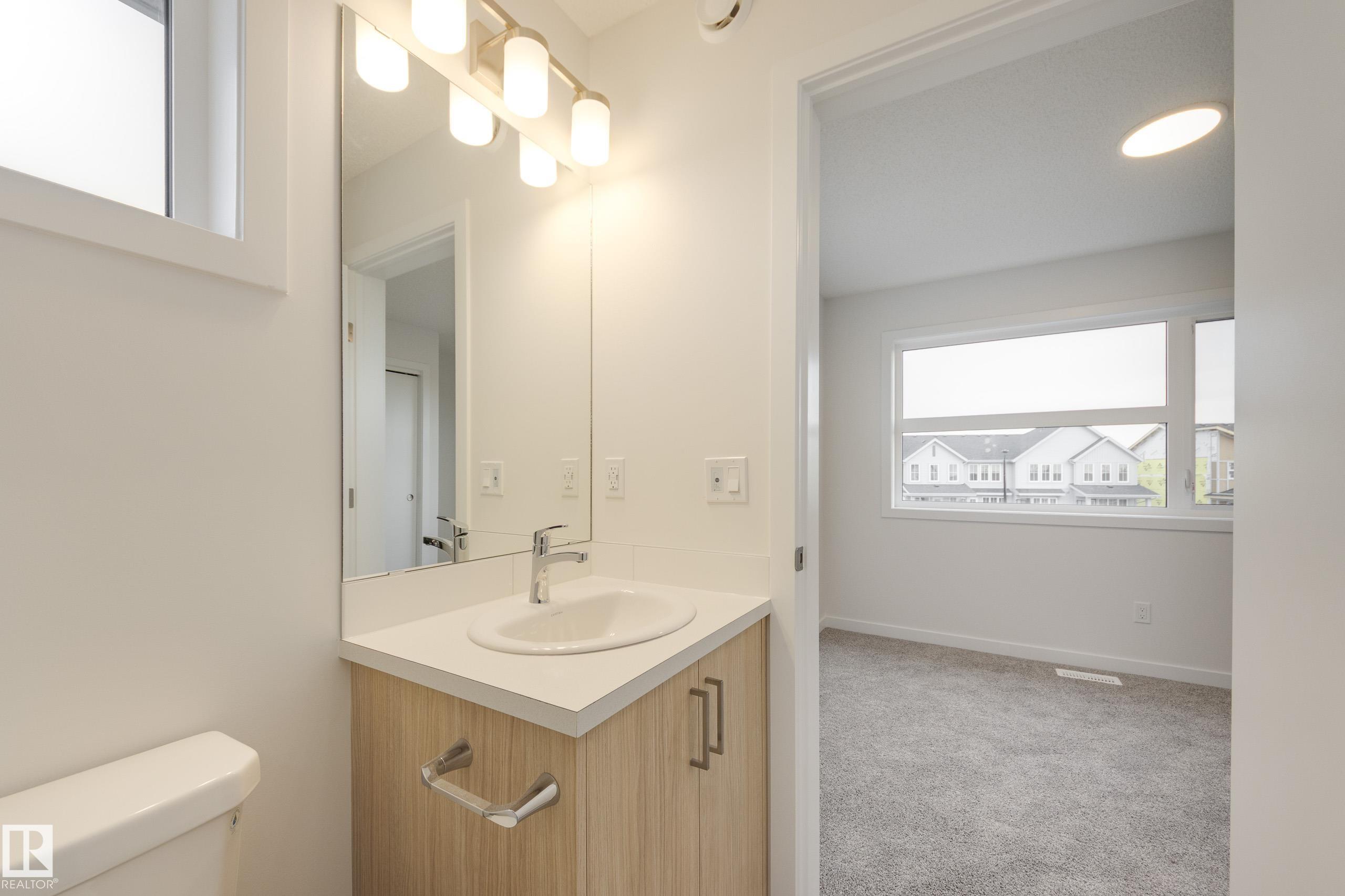 https://zimg.paragon.ice.com/ParagonImages/Property/PM/RAE/225400024/33/0/0/740ea7b85f04278078e4c68a7b3f16e0/1/842c24fee93f3fc1145c9ded1fe1eb05/225400024-011C80FA-FF91-4CEC-B1C1-DF4BBE23609D.JPG