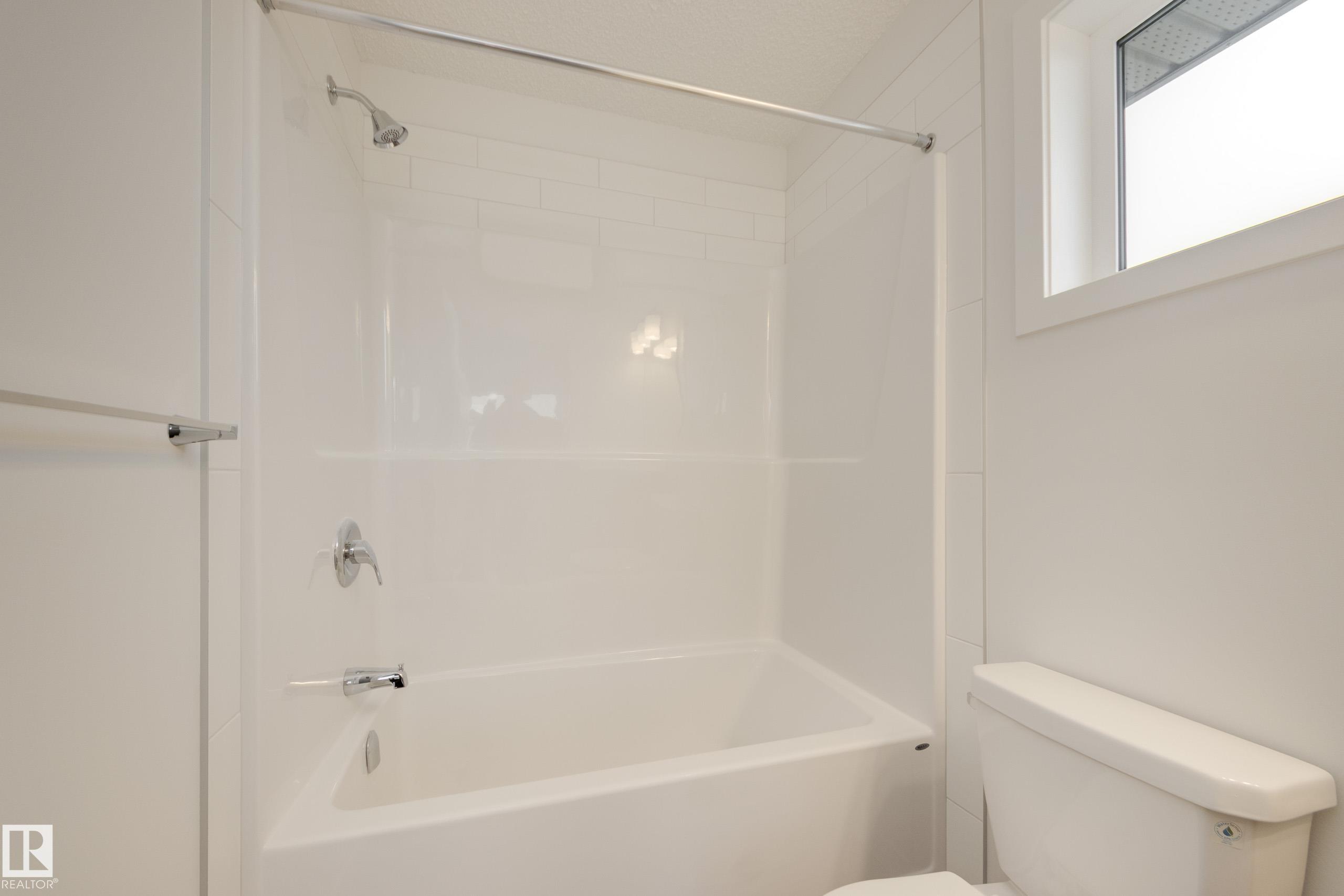 https://zimg.paragon.ice.com/ParagonImages/Property/PM/RAE/225400025/32/0/0/db45d9800a5e41afae9658d517ee6bb9/1/63200e7c90fd115a51aa72fa4fda2e2f/225400025-8411C5E4-4396-47FD-BB15-8B945BC7A8B6.JPG