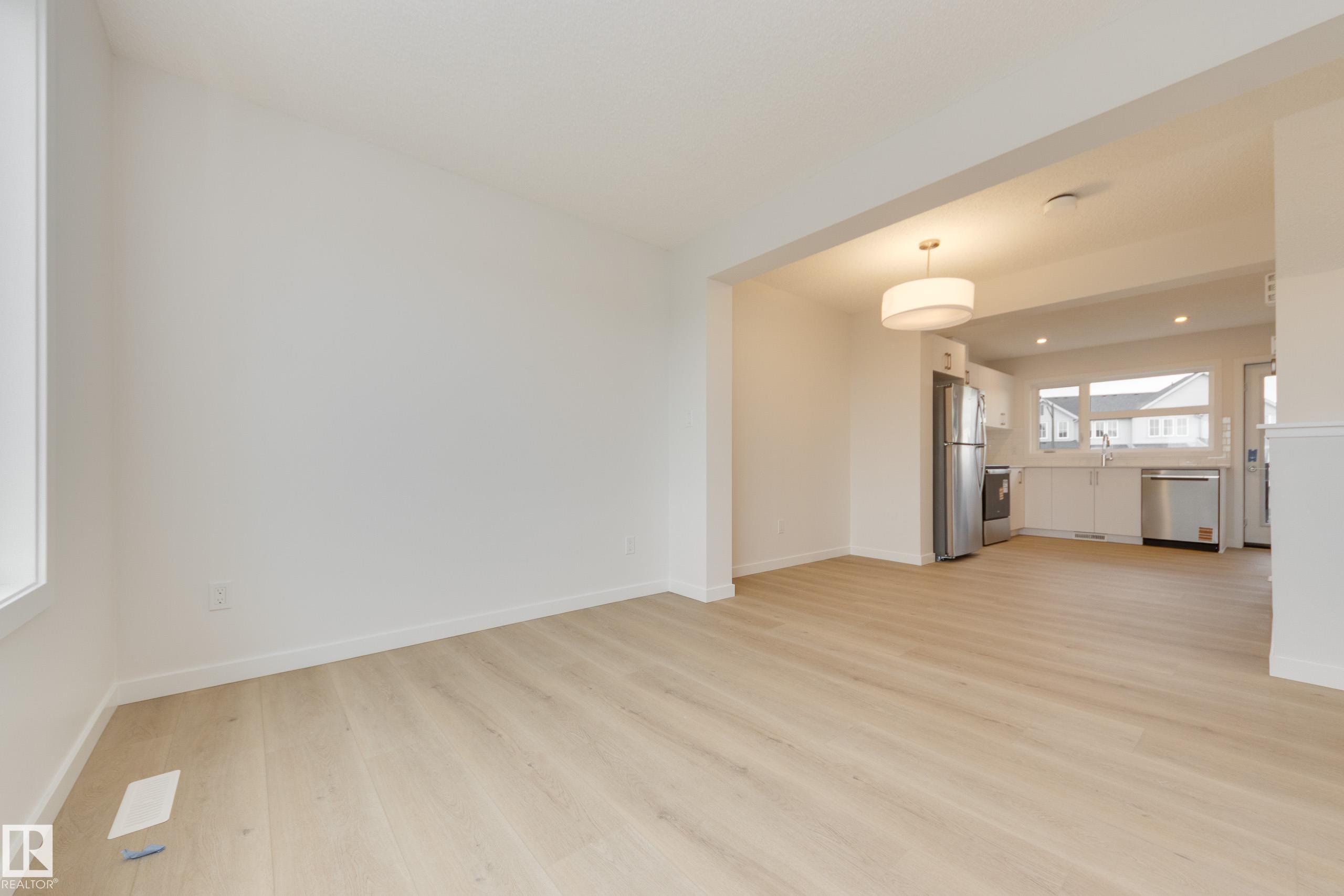 Picture for 17231 4 ST NW