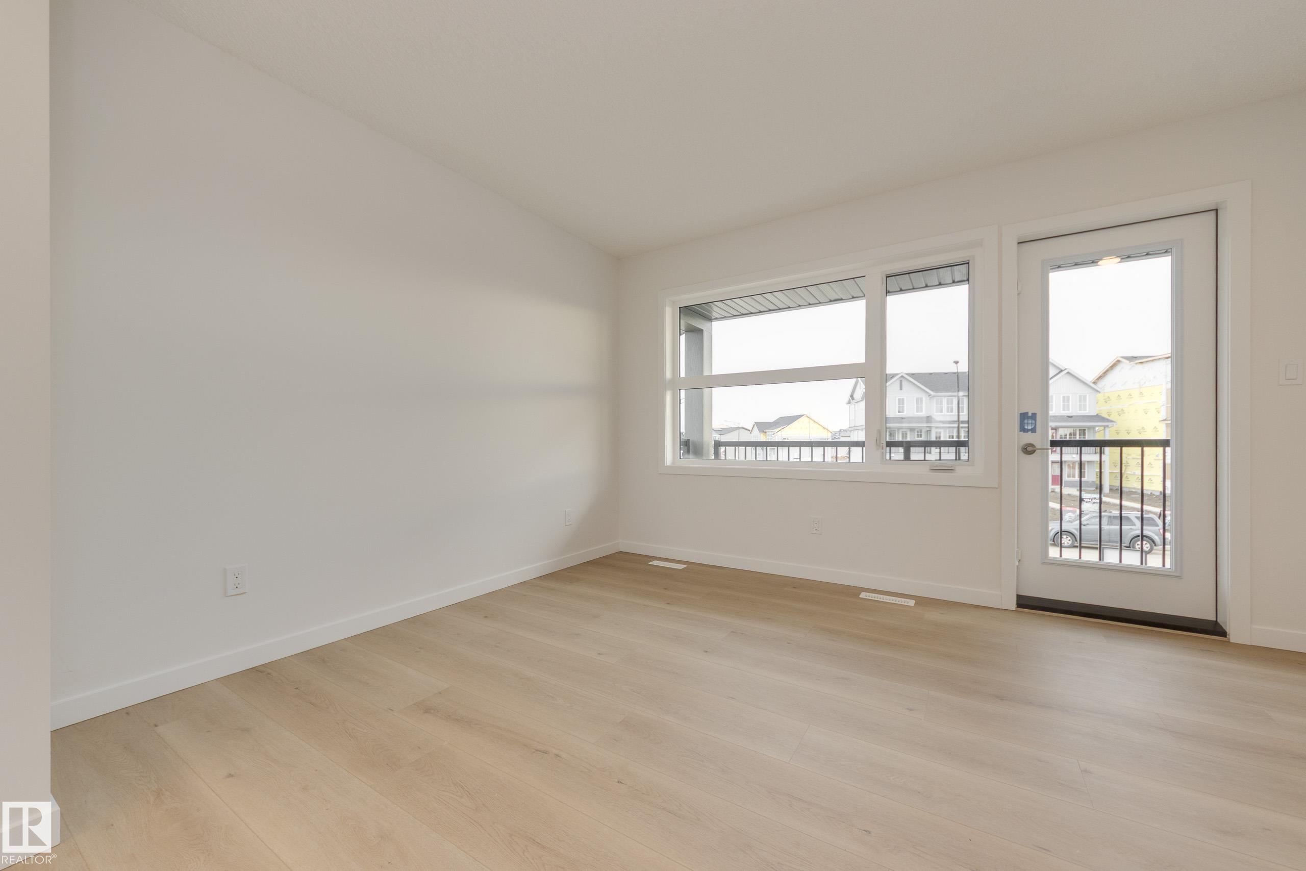 https://zimg.paragon.ice.com/ParagonImages/Property/PM/RAE/225400031/9/0/0/b510d1683e2b2ab3a03623396a14b3b0/1/1cf8bd449272aecf12c7985ebf8be3a7/225400031-C8B43E2B-4182-4ADC-B65B-C42AAAEE1F90.JPG