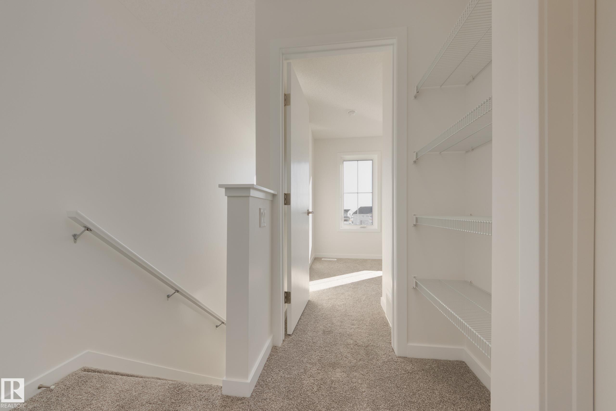 https://zimg.paragon.ice.com/ParagonImages/Property/PM/RAE/225400036/12/0/0/aa401d54f2268fe627d2a6862fb0ed74/1/186f96f3899d340ad4a83226a83ec16e/225400036-C1863D79-4519-4DED-BB92-206411C30557.JPG