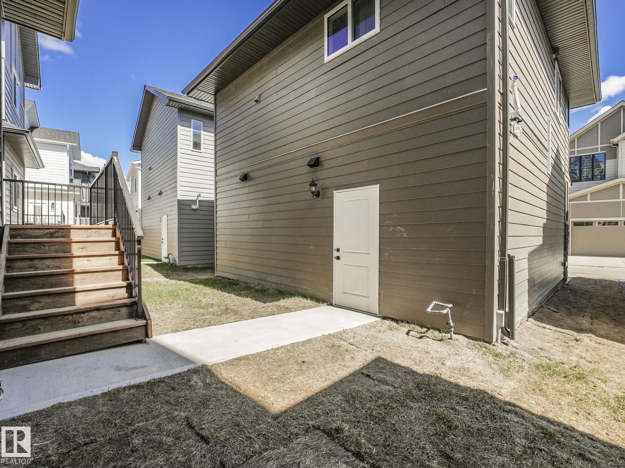Photo 11 at 6125 Crawford Drive SW, Chappelle Area, Edmonton