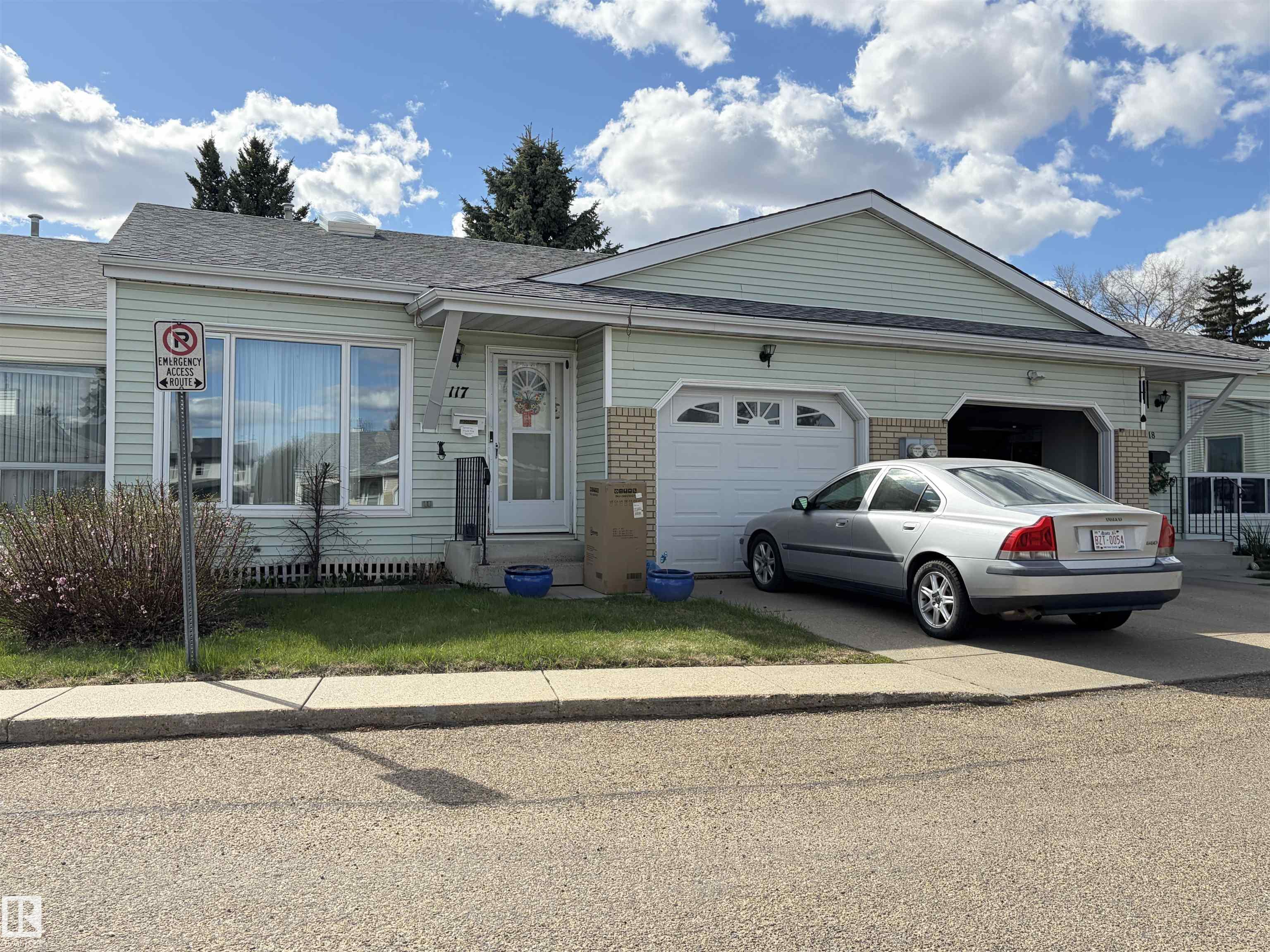 Picture for #117 17703 64 AV NW