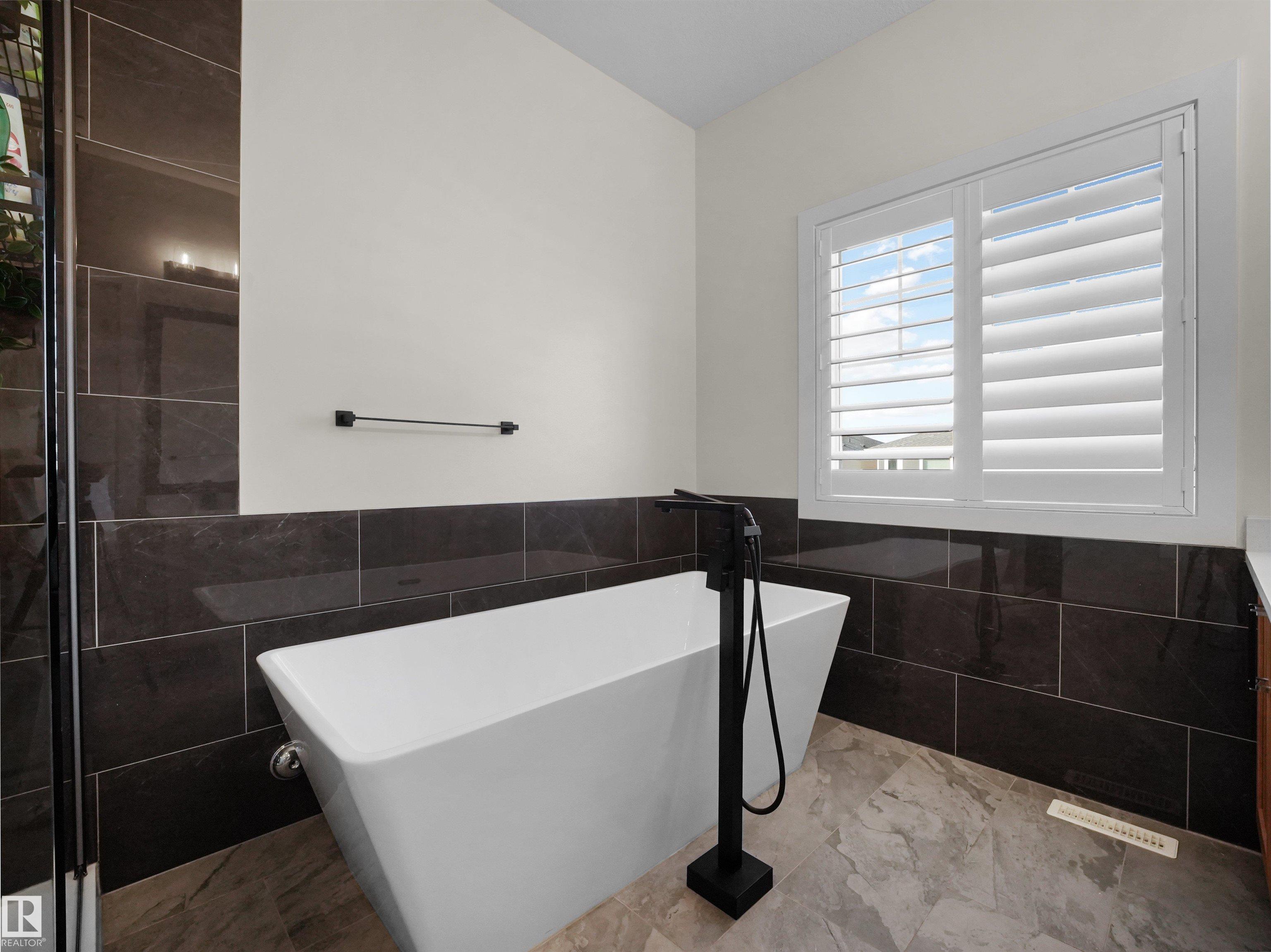 Photo 50 at 821 Morris Avenue, Meadowview Park, Leduc