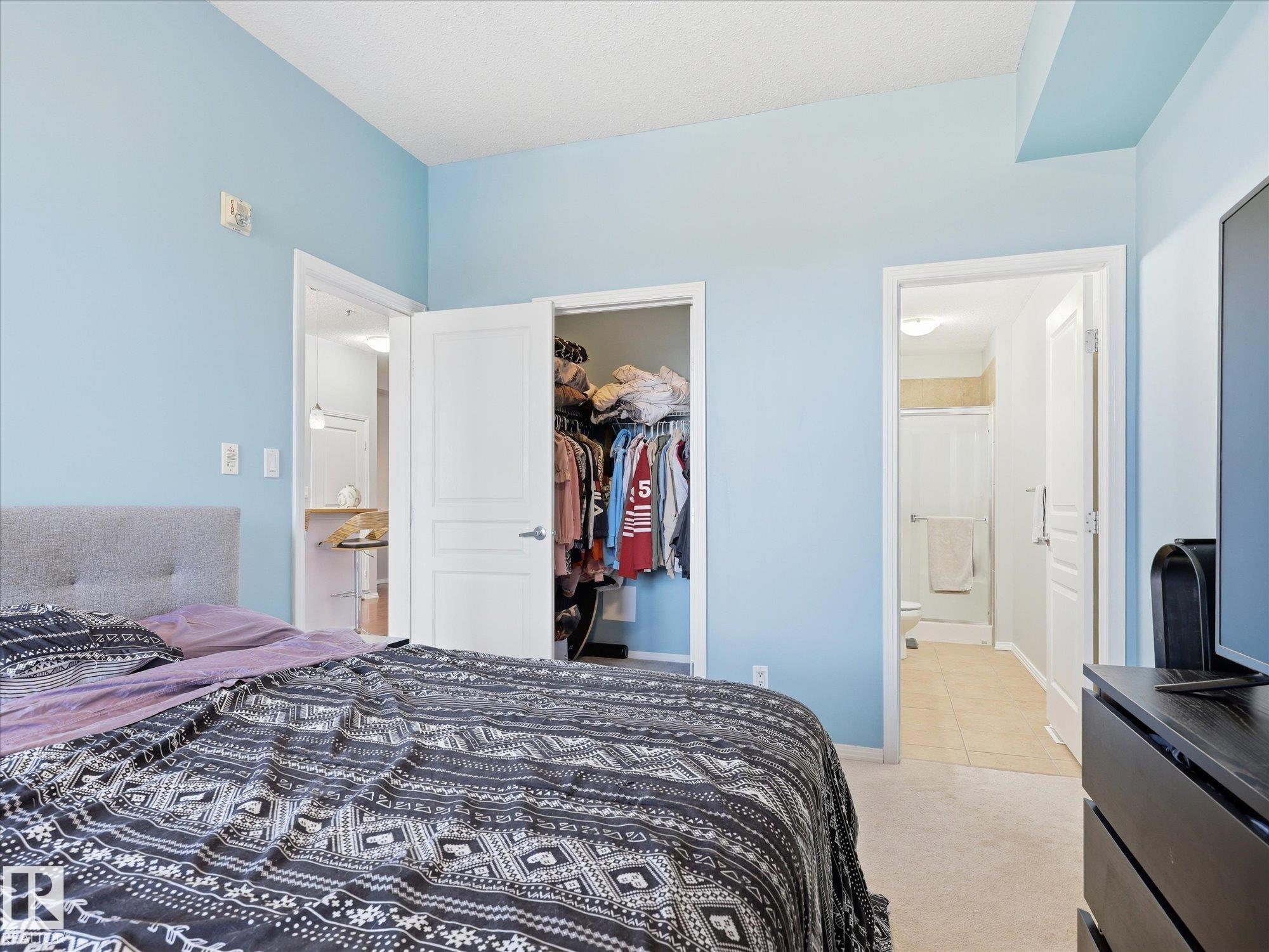 https://zimg.paragon.ice.com/ParagonImages/Property/PM/RAE/225400051/14/0/0/646800095593cb82dd7b9ad542de8541/1/570f2aa7a1704f737fd842682beb2601/225400051-7e629bb6-674b-4c4e-b4bf-2f47d7f718e8.JPG