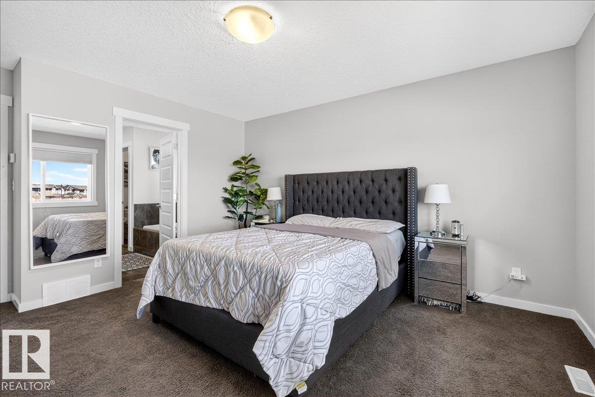 Photo 16 at 3936 Claxton Loop SW, Chappelle Area, Edmonton