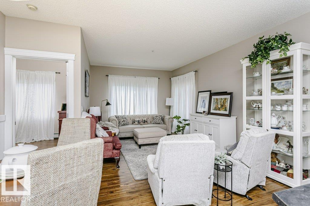 https://zimg.paragon.ice.com/ParagonImages/Property/PM/RAE/225400071/12/0/0/e9bd7451a12bee817ddc1c2ce3560c5f/1/e482a23fe661a01621488b5419d943e6/225400071-fb2004a7-03b5-4a68-9ddf-921e9c58c52a.JPG