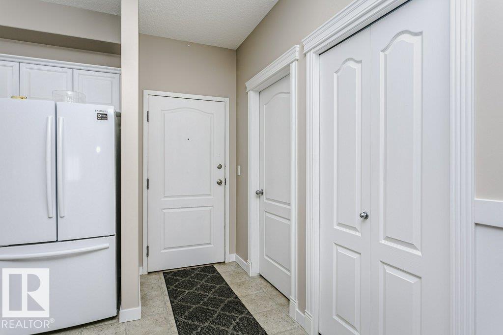 323 - 16807 100 Avenue NW, Glenwood, Edmonton