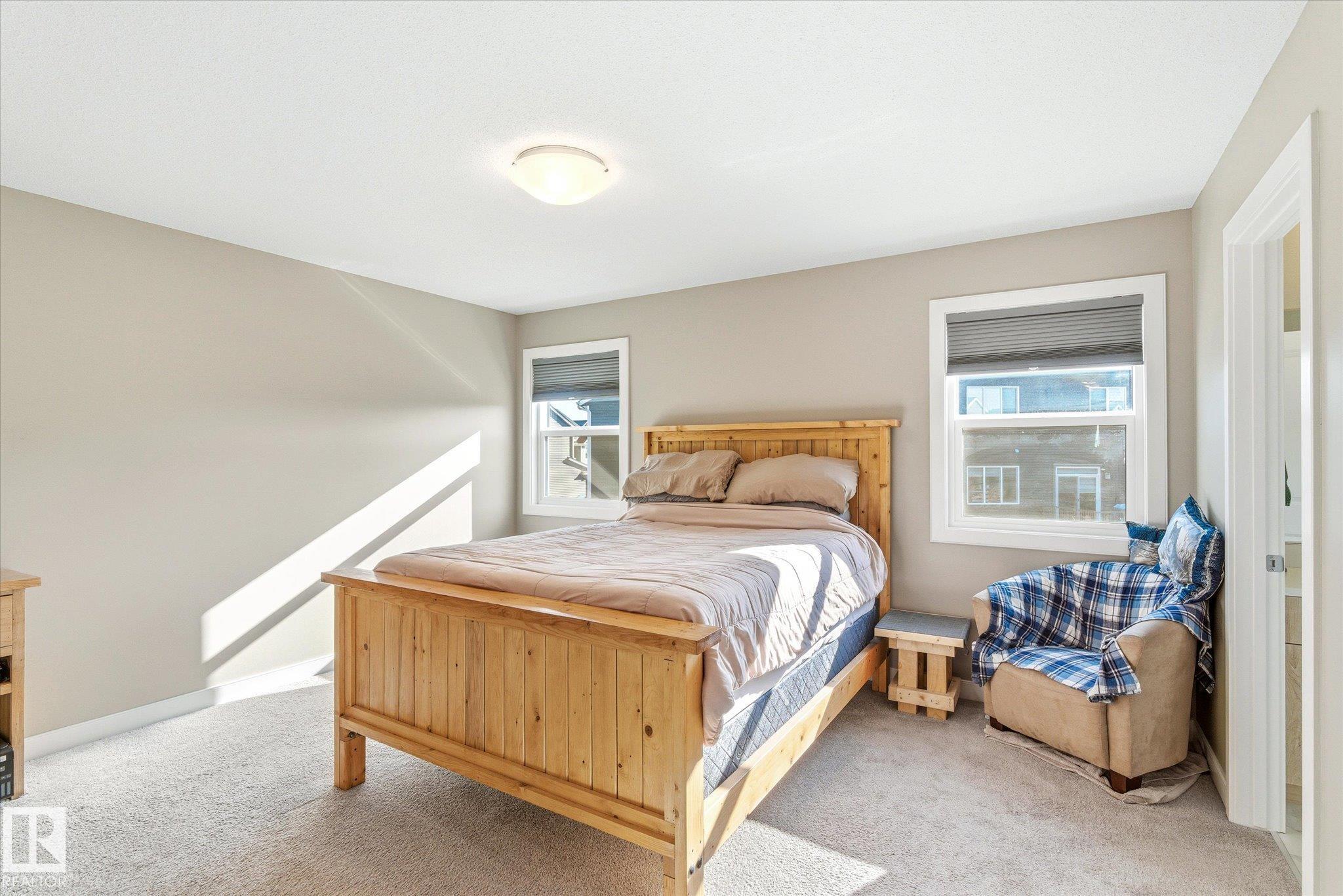 https://zimg.paragon.ice.com/ParagonImages/Property/PM/RAE/225400082/16/0/0/64da666f8f924472ef0d6c131988f748/1/1c4b679bdf783c9a9e7c6bf3b7da6a75/225400082-c690ea2d-fdcc-4568-b298-efff731d4ac0.JPG