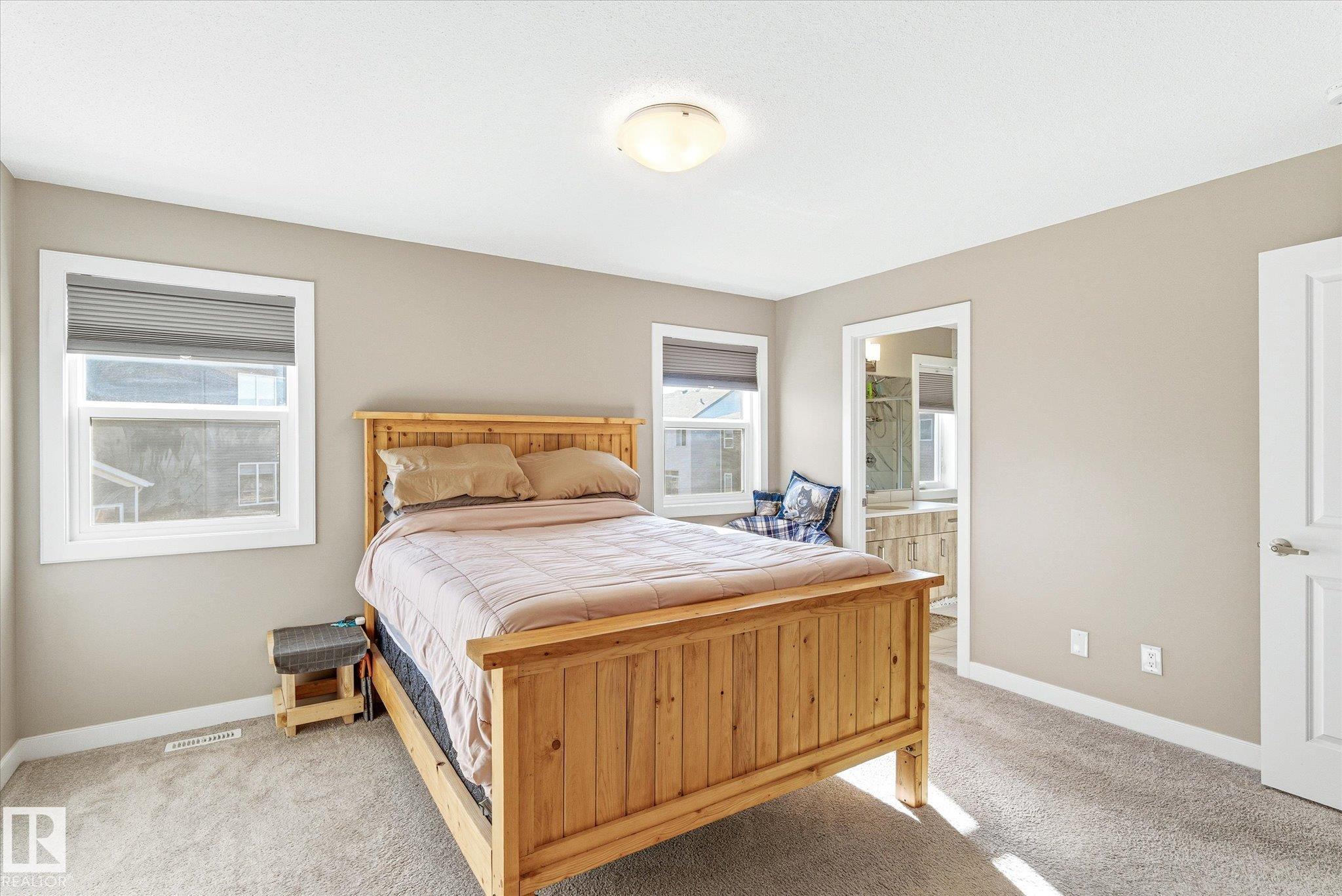 https://zimg.paragon.ice.com/ParagonImages/Property/PM/RAE/225400082/17/0/0/cf6f422294579330674c80ac45613829/1/1c4b679bdf783c9a9e7c6bf3b7da6a75/225400082-65fb3e10-b6f6-42b6-97fe-7977fd7c49b3.JPG