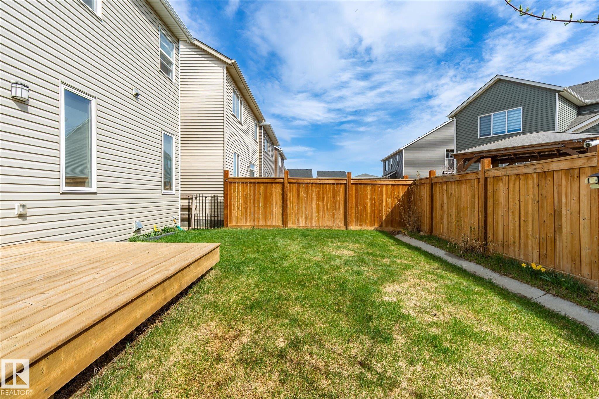https://zimg.paragon.ice.com/ParagonImages/Property/PM/RAE/225400082/38/0/0/21f856d1c11e3117de2a06b790338481/1/1c4b679bdf783c9a9e7c6bf3b7da6a75/225400082-b09555ee-df39-43b4-81f2-8b7742adf0c1.JPG