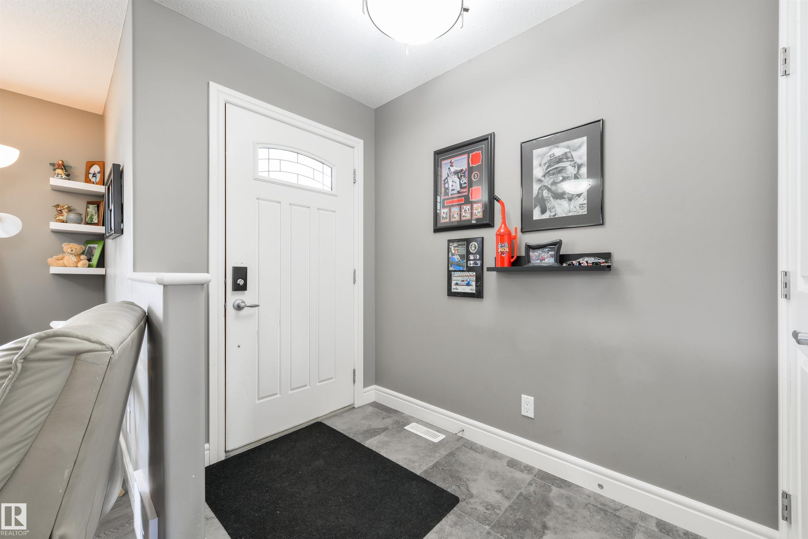 102 Kirpatrick Bend, West Haven Park, Leduc