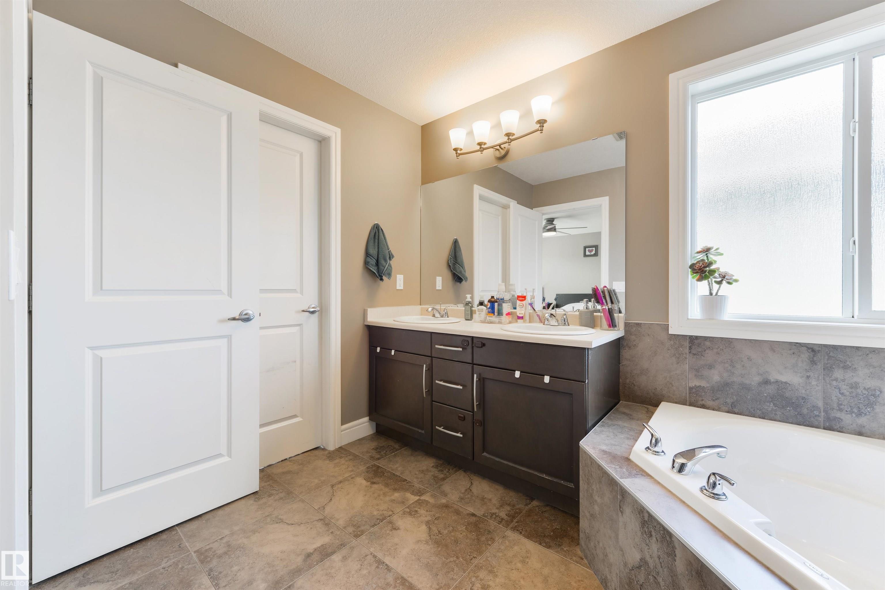 Photo 31 at 102 Kirpatrick Bend, West Haven Park, Leduc