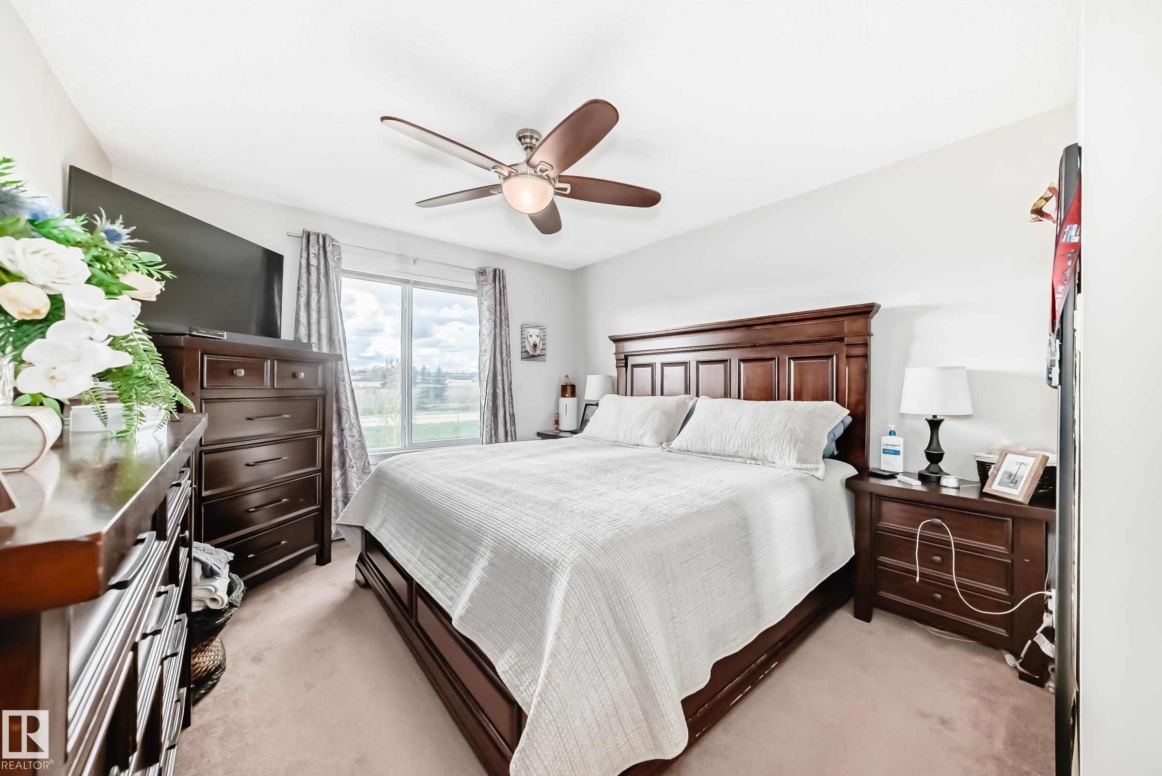 https://zimg.paragon.ice.com/ParagonImages/Property/PM/RAE/225400086/24/0/0/1f778a66da01696b2fb73d24675aad6e/1/3a8b6cc3b3e1c95ee121e8fe7b21c3f0/225400086-1c0c2202-aa37-4489-b7ff-6cbcee486d06.JPG