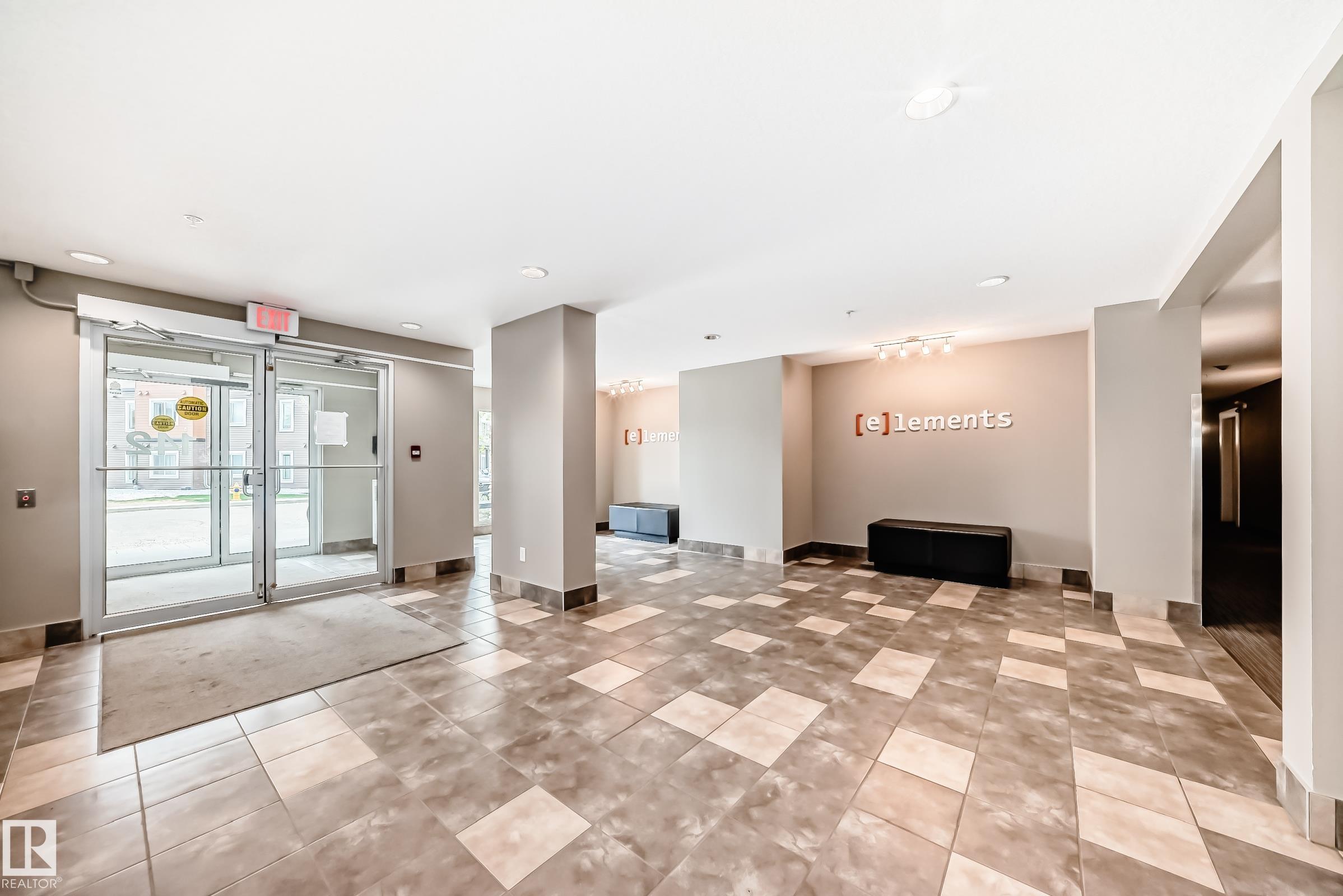 https://zimg.paragon.ice.com/ParagonImages/Property/PM/RAE/225400086/39/0/0/684f7df1505066c55a58491671fc0ad3/1/3a8b6cc3b3e1c95ee121e8fe7b21c3f0/225400086-b3fcc764-4cf3-4873-9398-4c738e93e0c4.JPG