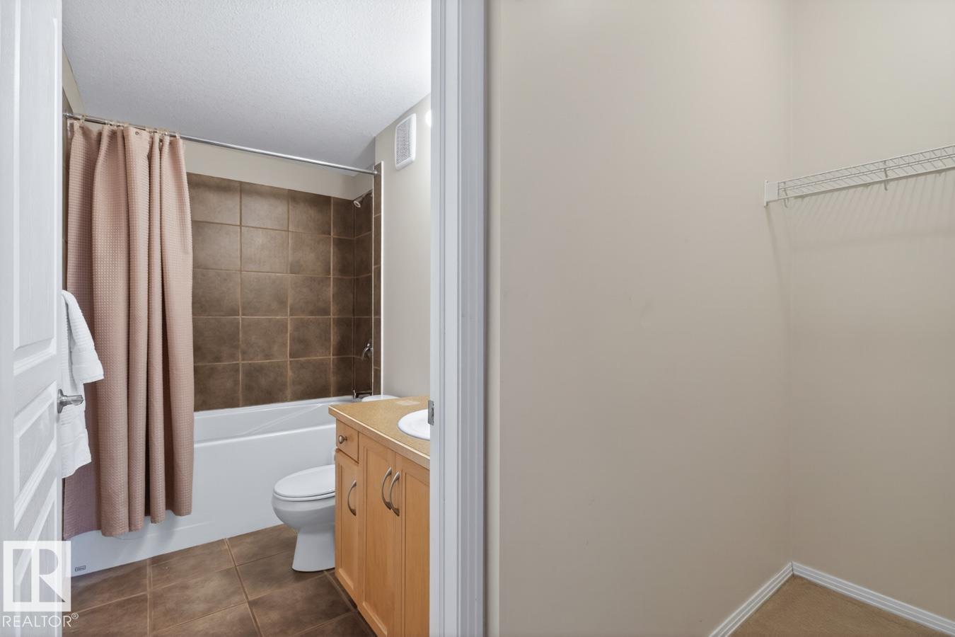 https://zimg.paragon.ice.com/ParagonImages/Property/PM/RAE/225400089/21/0/0/251824fec4d06ad4648f620d4738b564/1/8e52bc3cb9e622600bc6dc0ee3c0e53d/225400089-11171ca7-7641-4e97-80f5-6b72f0272d94.JPG