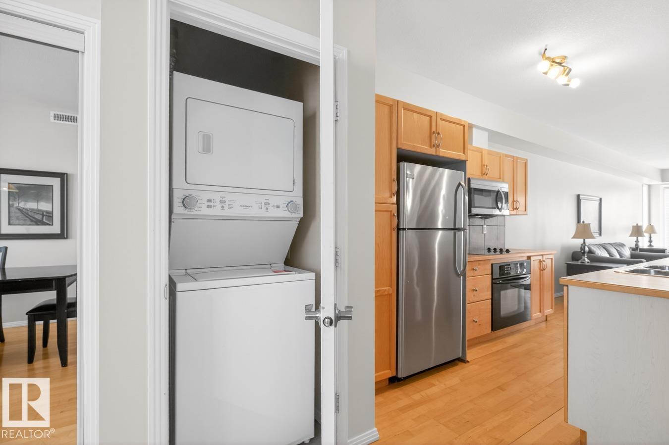 https://zimg.paragon.ice.com/ParagonImages/Property/PM/RAE/225400089/27/0/0/d505e35279c1a54421a94ccb4ce109cd/1/8e52bc3cb9e622600bc6dc0ee3c0e53d/225400089-ce6b5829-bf3b-4b2f-8adb-28794ad5b54b.JPG