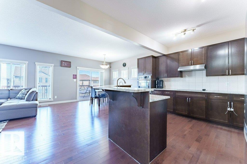 Photo 12 at 5624 19 Avenue SW, Walker, Edmonton