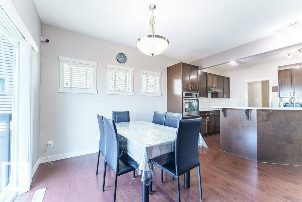 Photo 18 at 5624 19 Avenue SW, Walker, Edmonton