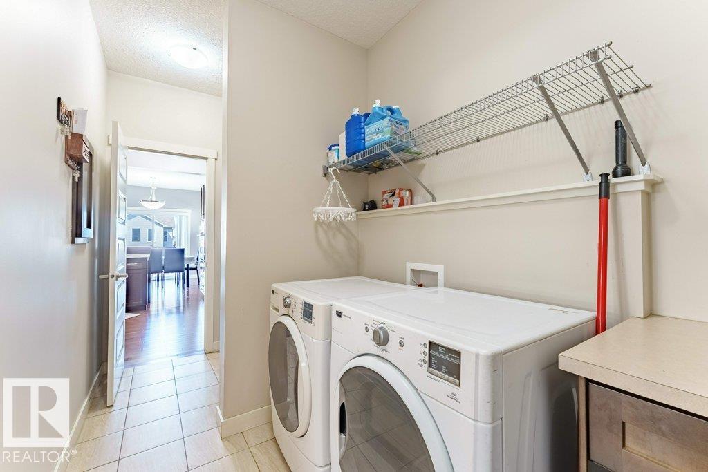 Photo 21 at 5624 19 Avenue SW, Walker, Edmonton