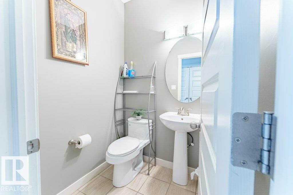 Photo 22 at 5624 19 Avenue SW, Walker, Edmonton